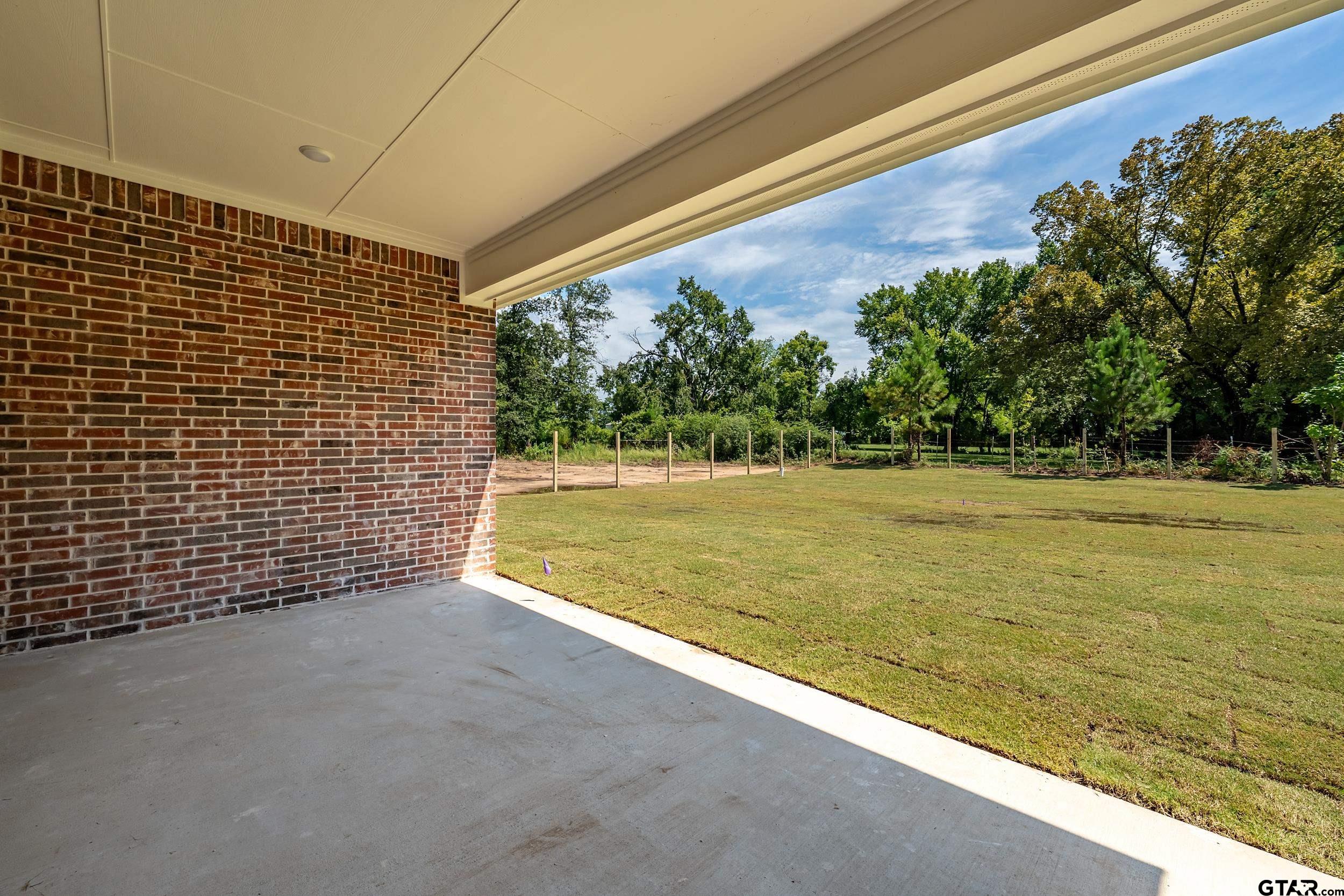 420 Deer Point Cove