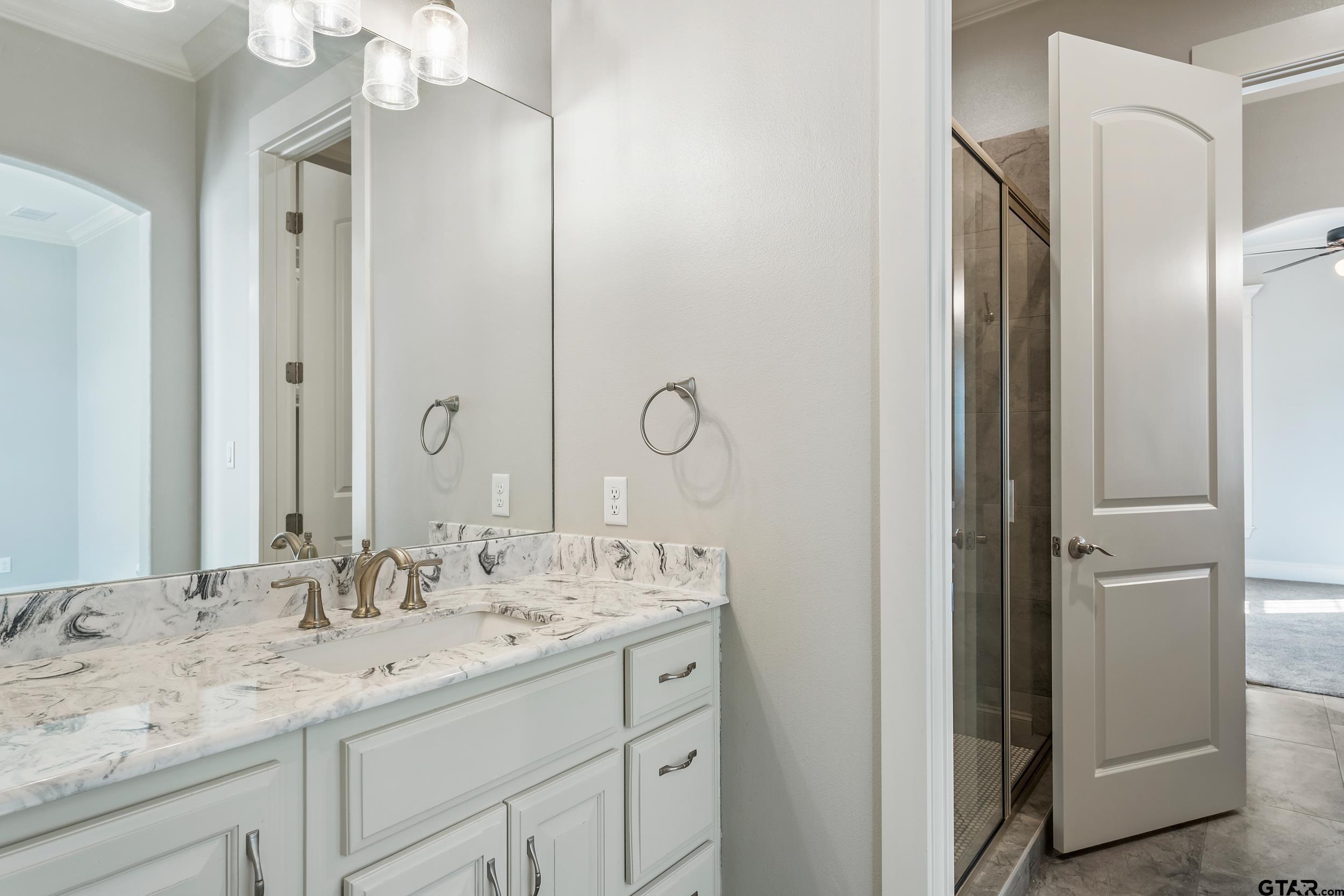204 Winged Foot Dr