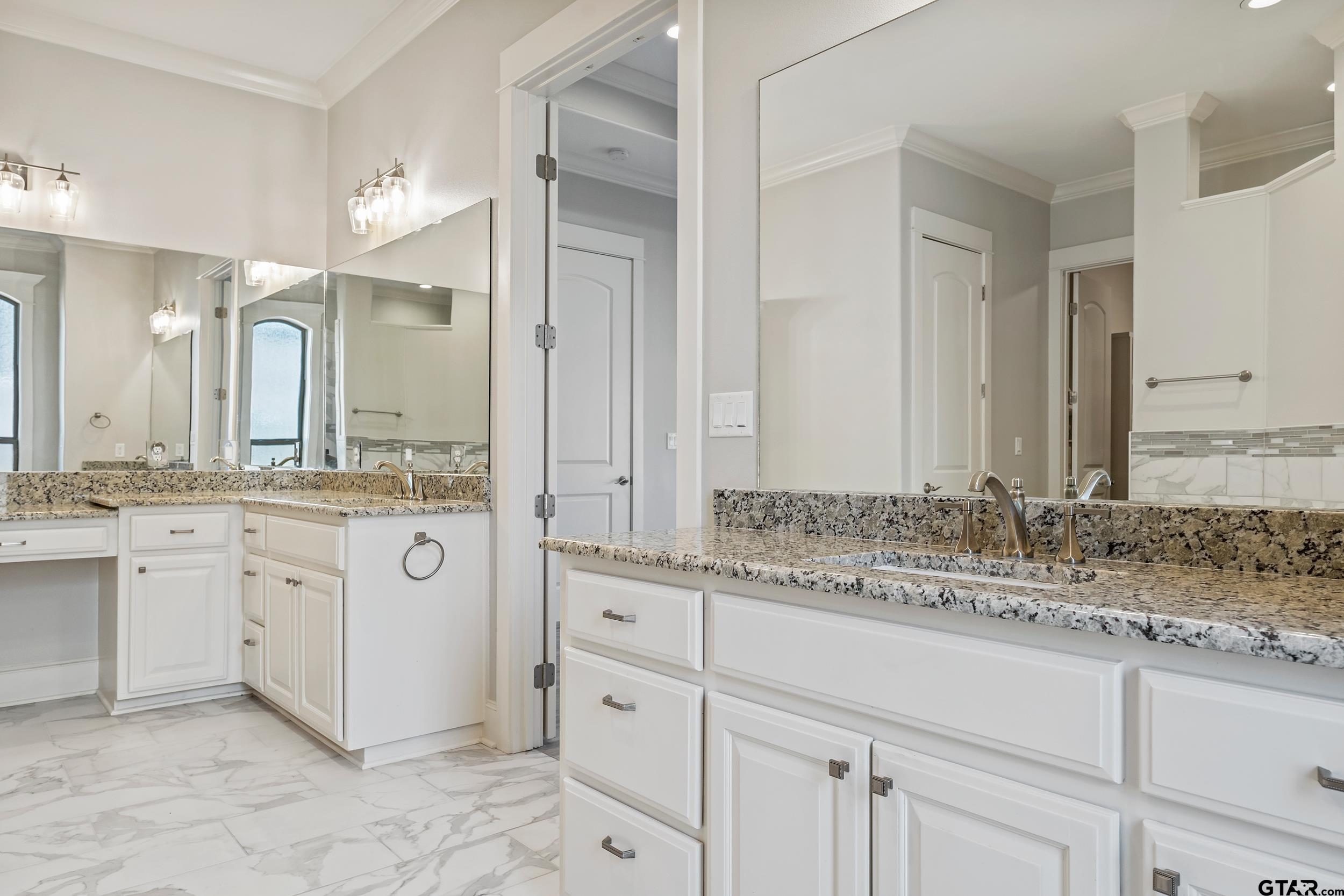 204 Winged Foot Dr