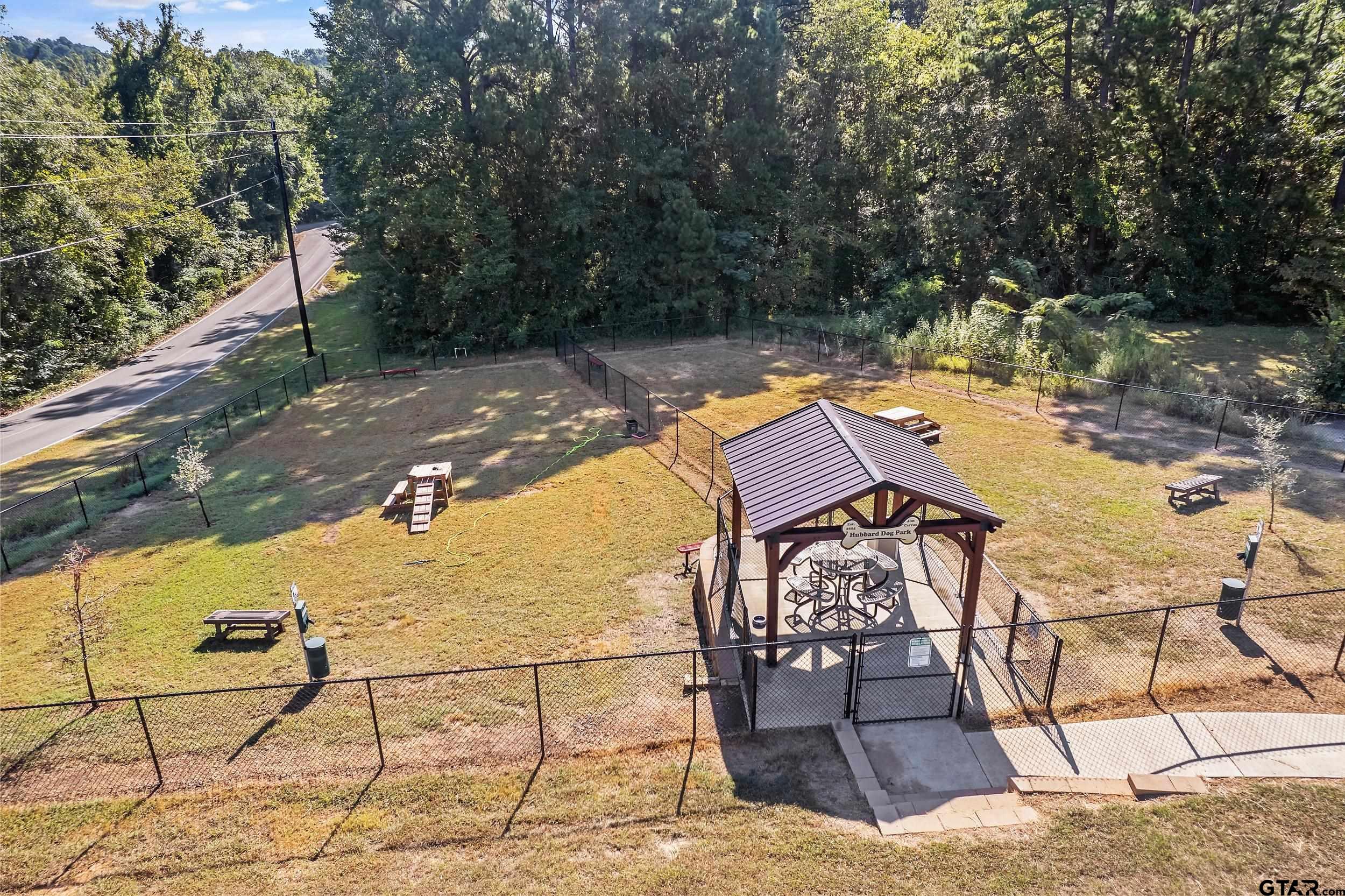 204 Winged Foot Dr