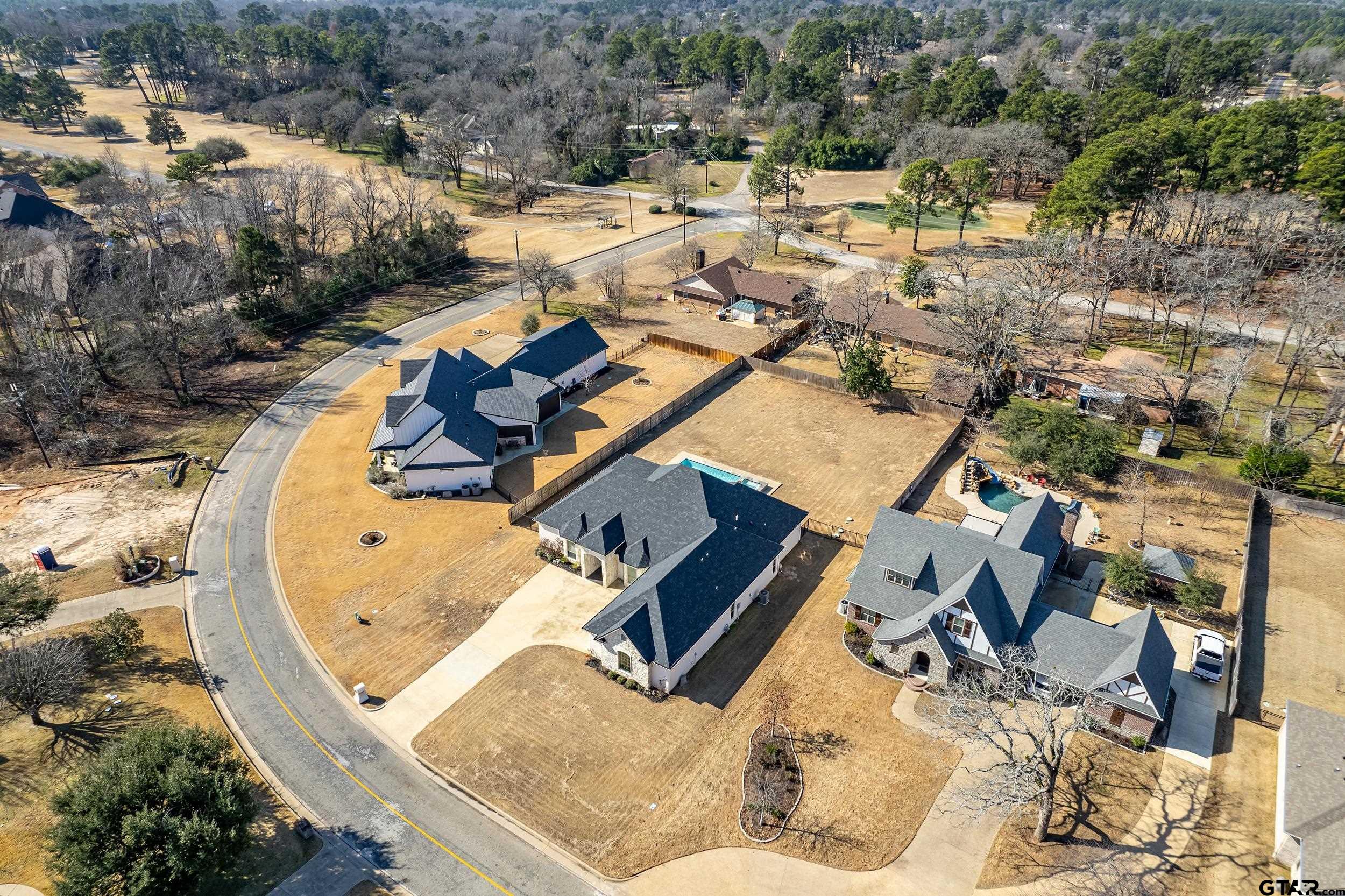 204 Winged Foot Dr