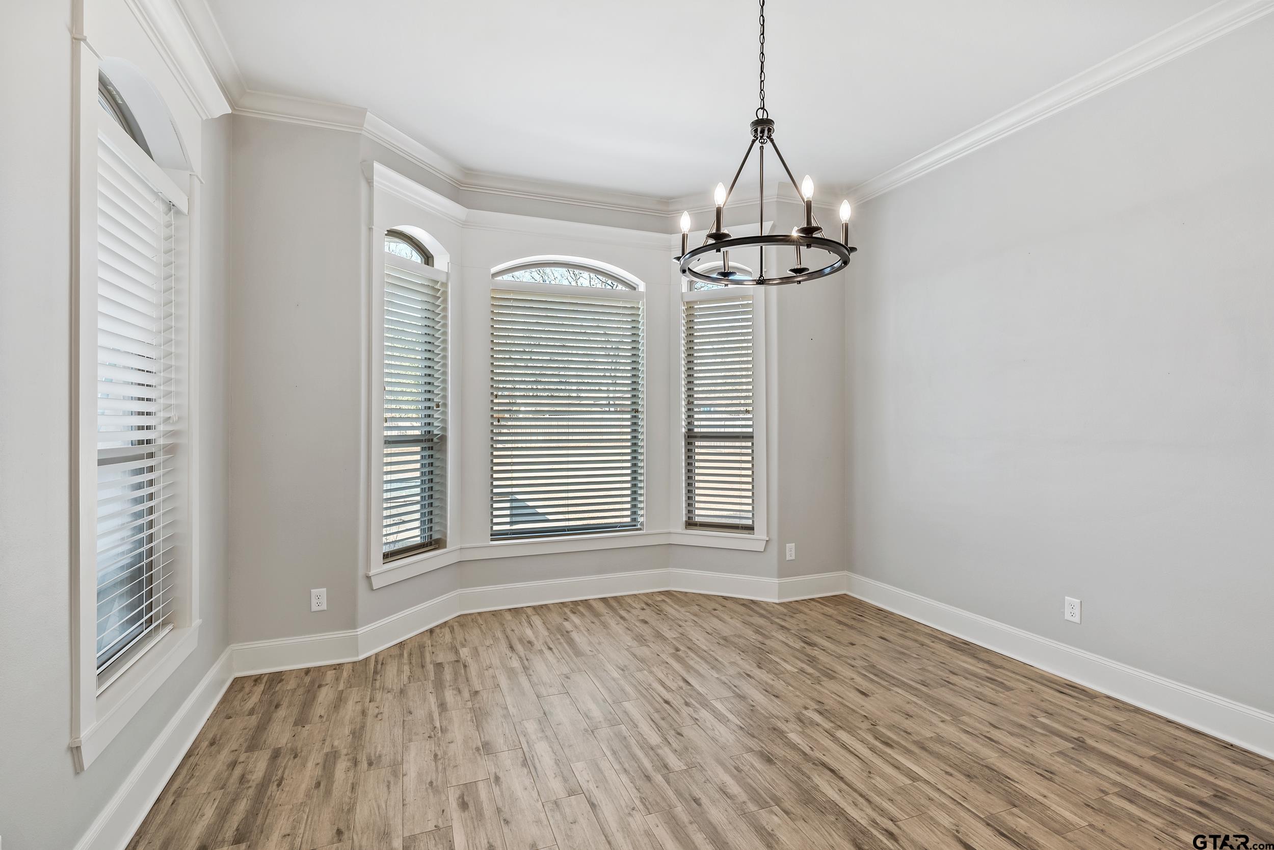 204 Winged Foot Dr