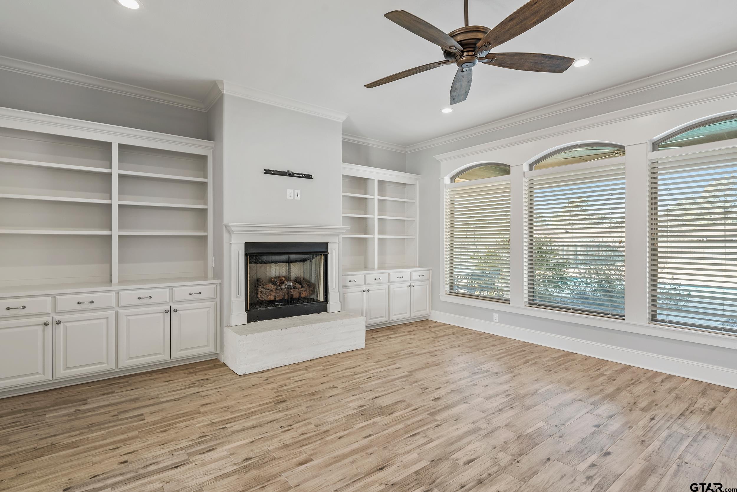 204 Winged Foot Dr