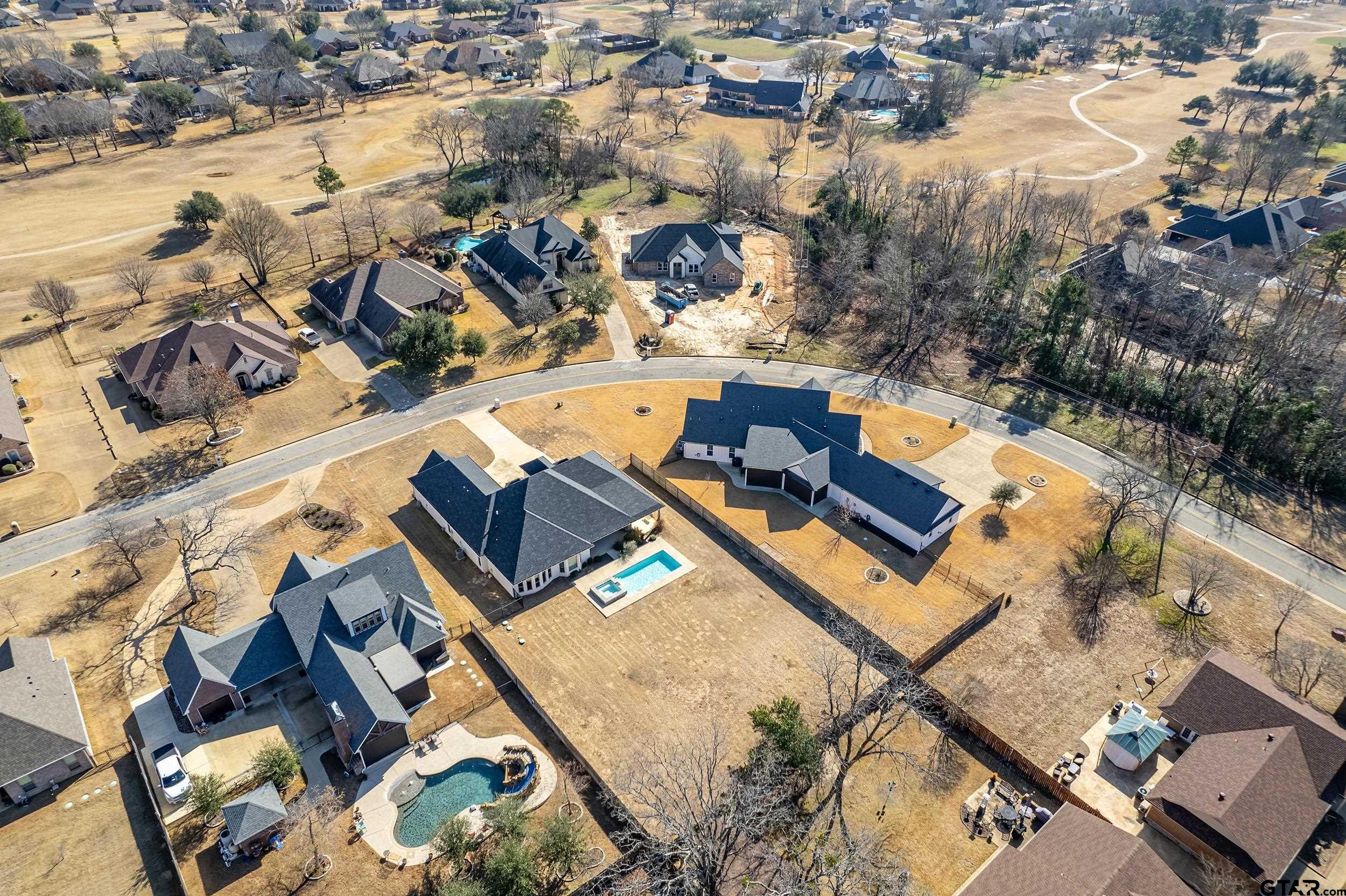 204 Winged Foot Dr