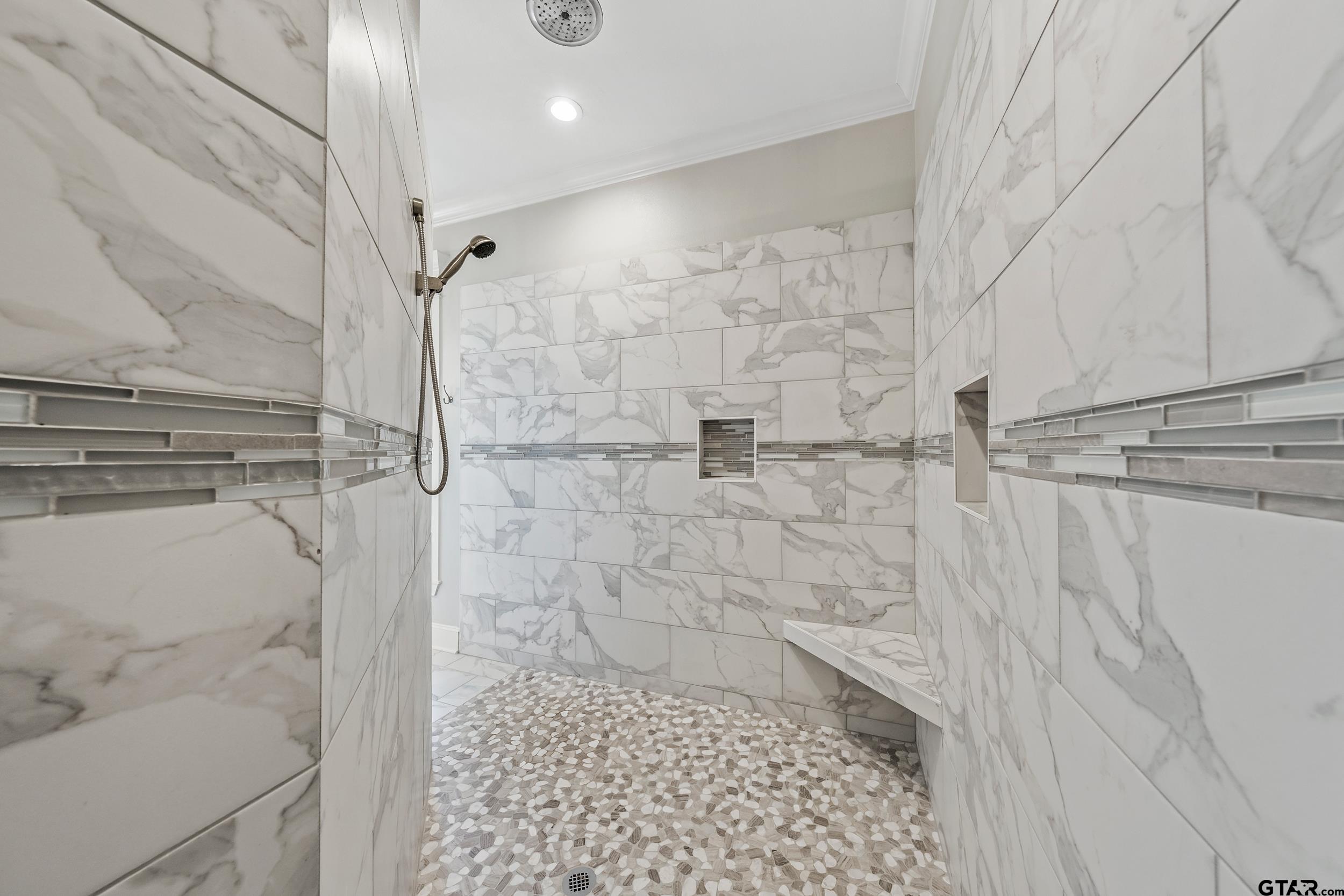 204 Winged Foot Dr