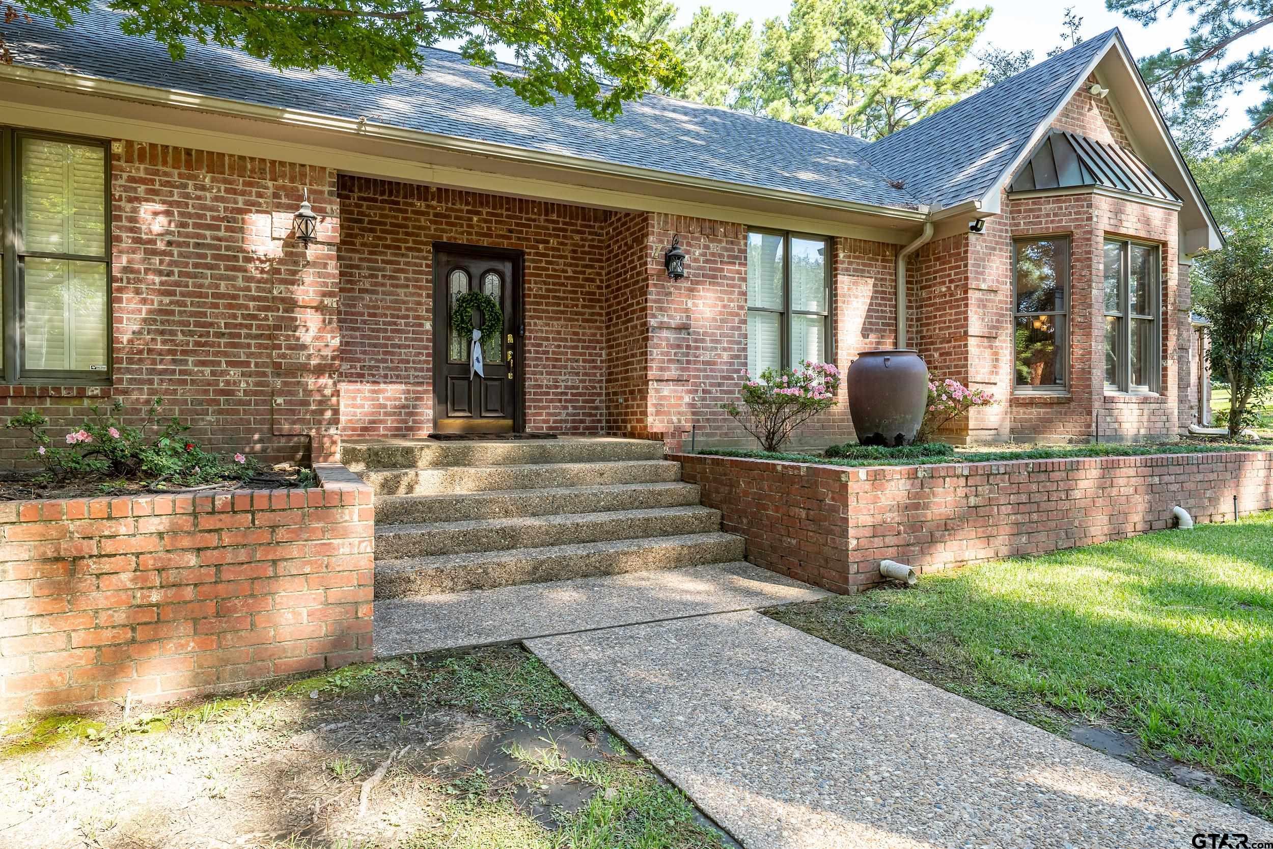1464 Old Hickory Rd.