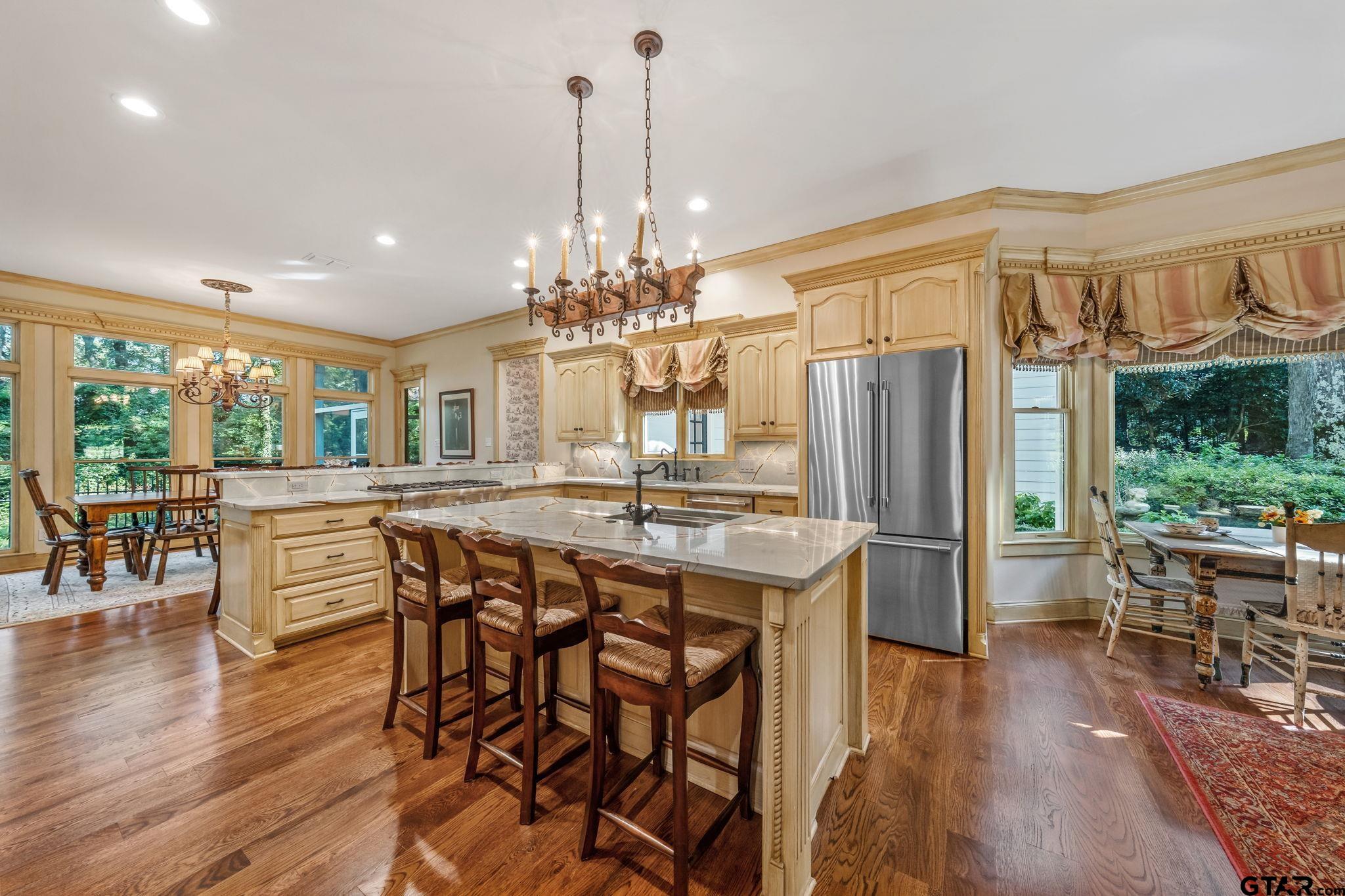 3889 Brighton Creek Circle