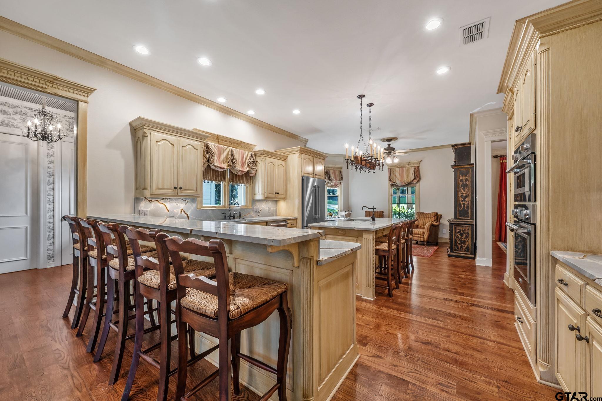 3889 Brighton Creek Circle
