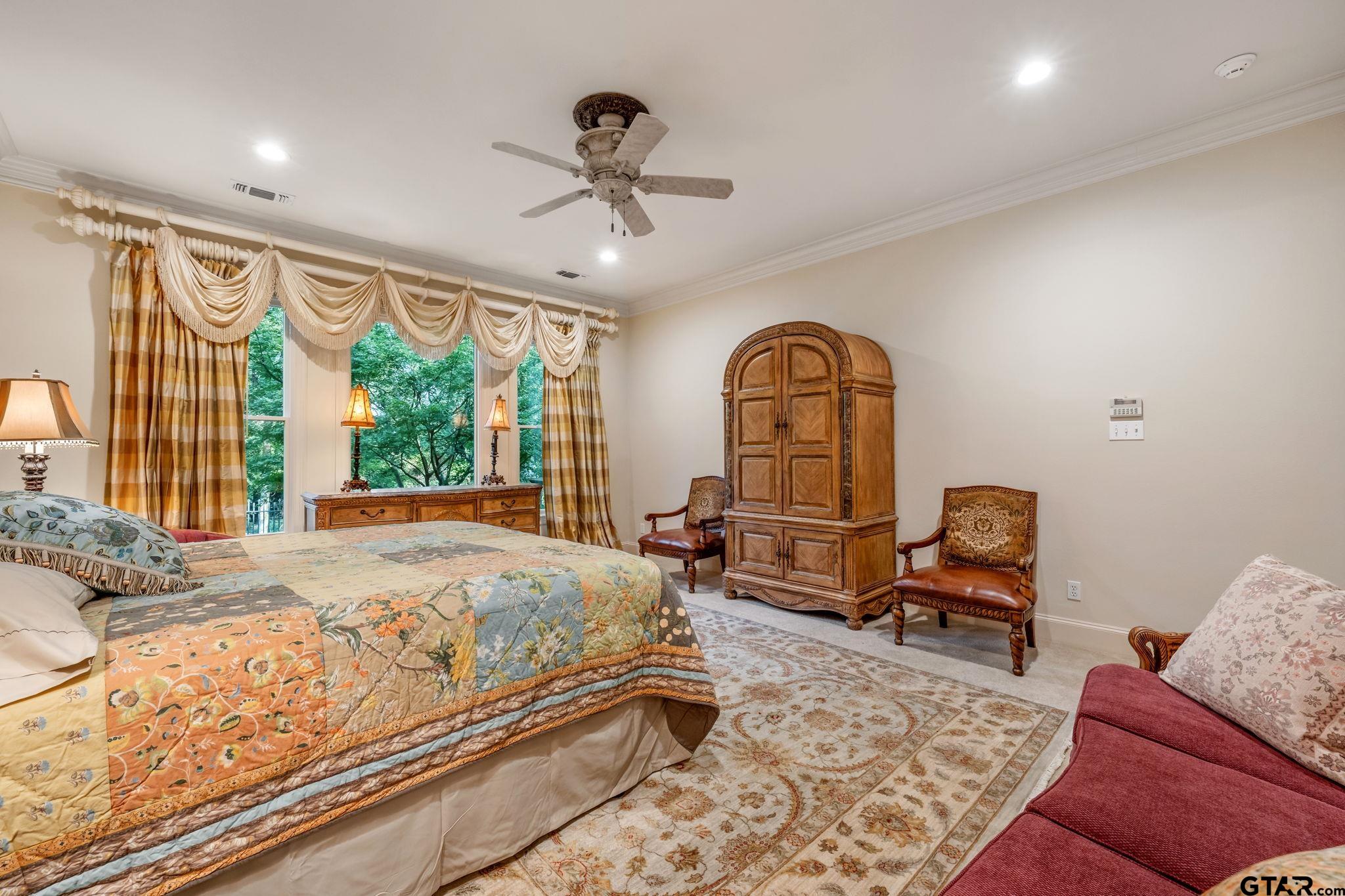 3889 Brighton Creek Circle