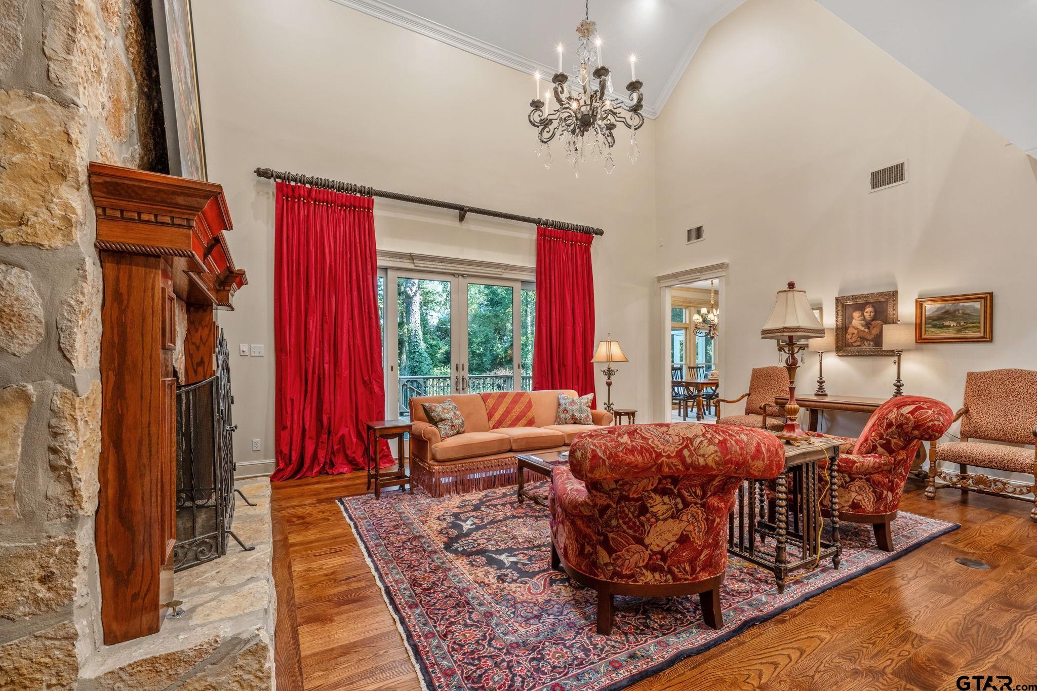 3889 Brighton Creek Circle