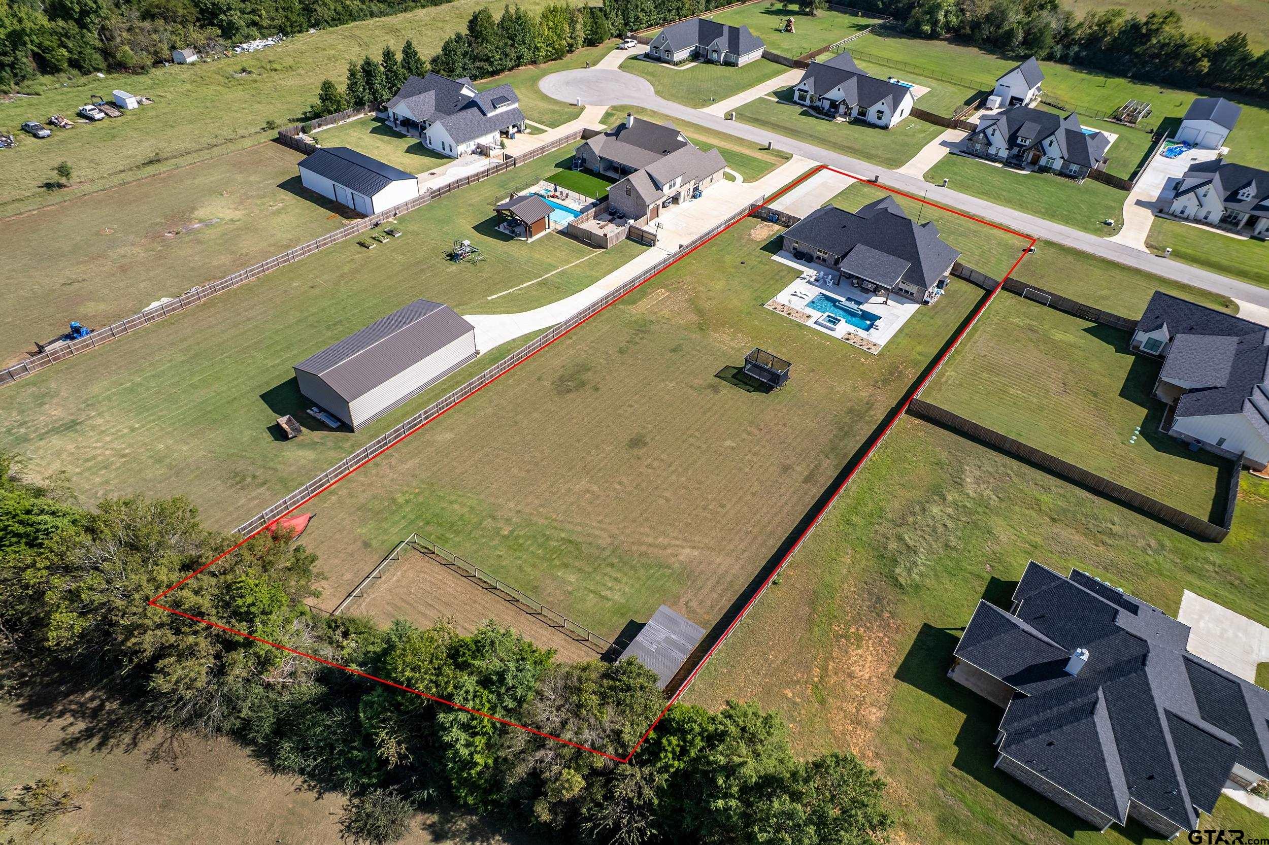 21849 Country Meadows