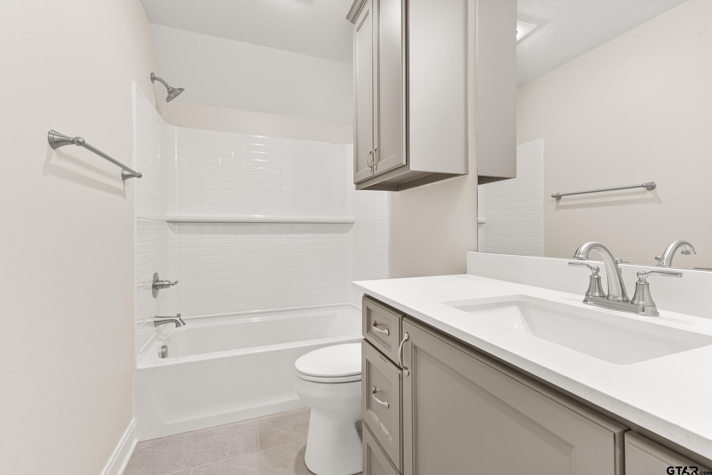 4344 Macnab Drive #13