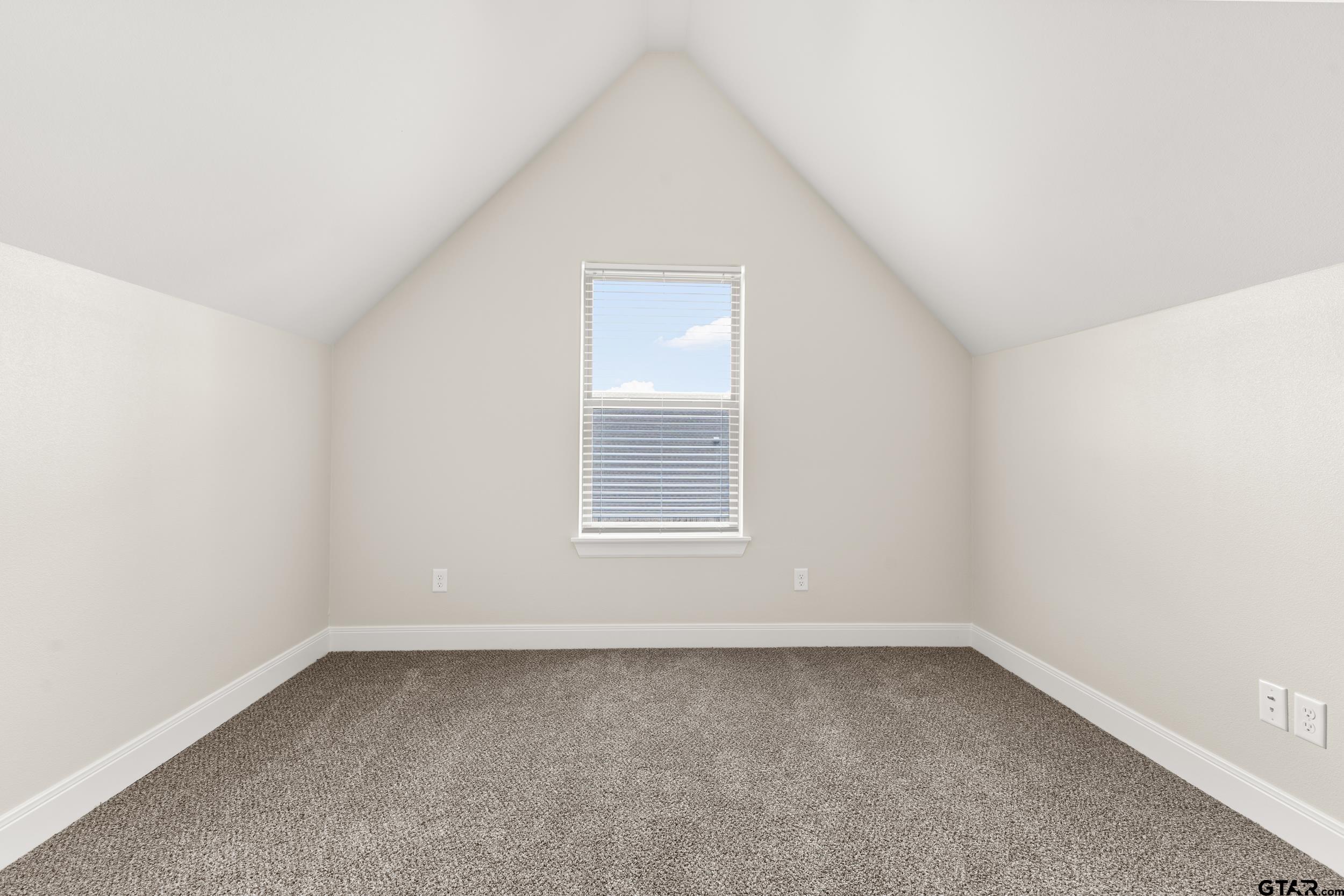 4344 Macnab Drive #13