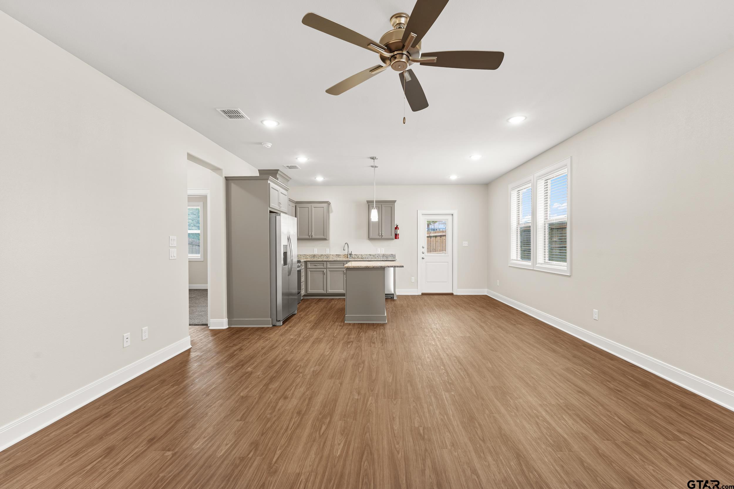 4344 Macnab Drive #13