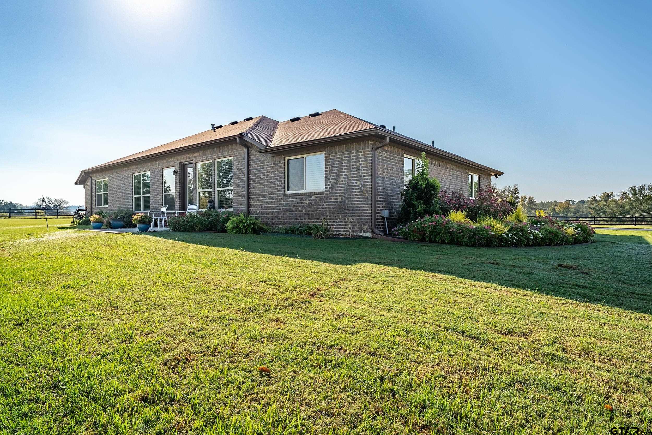 6254 Hwy 110 N
