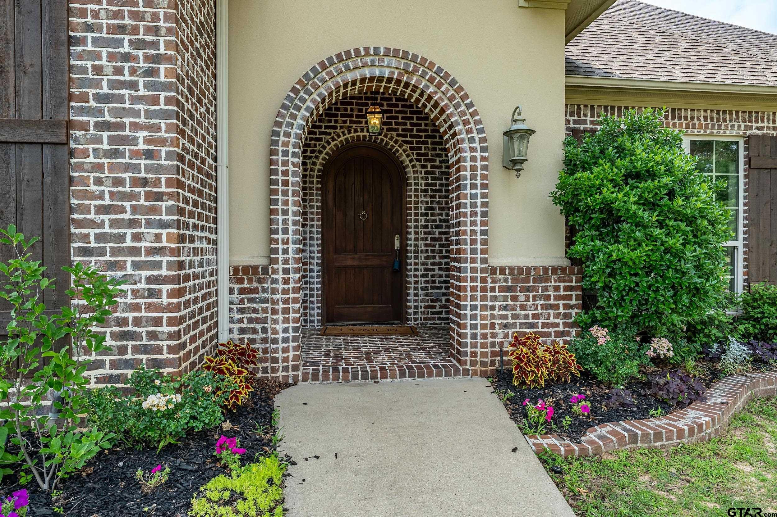 12105 Jazmin Cir