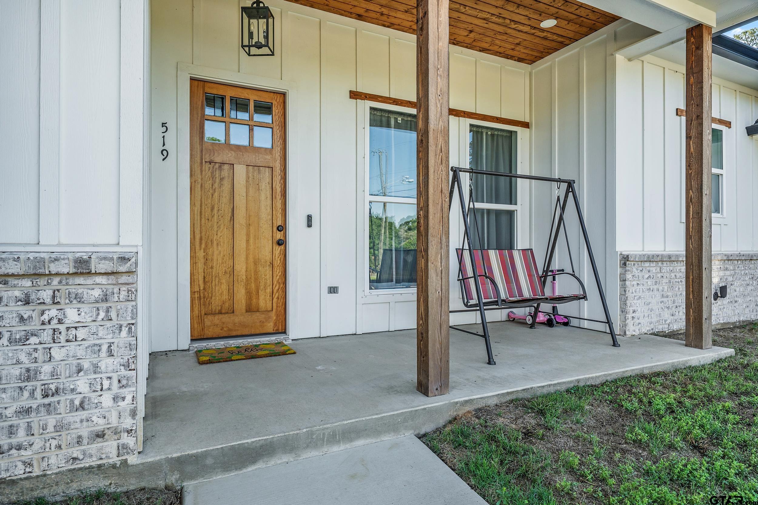 519 Crystal Ave