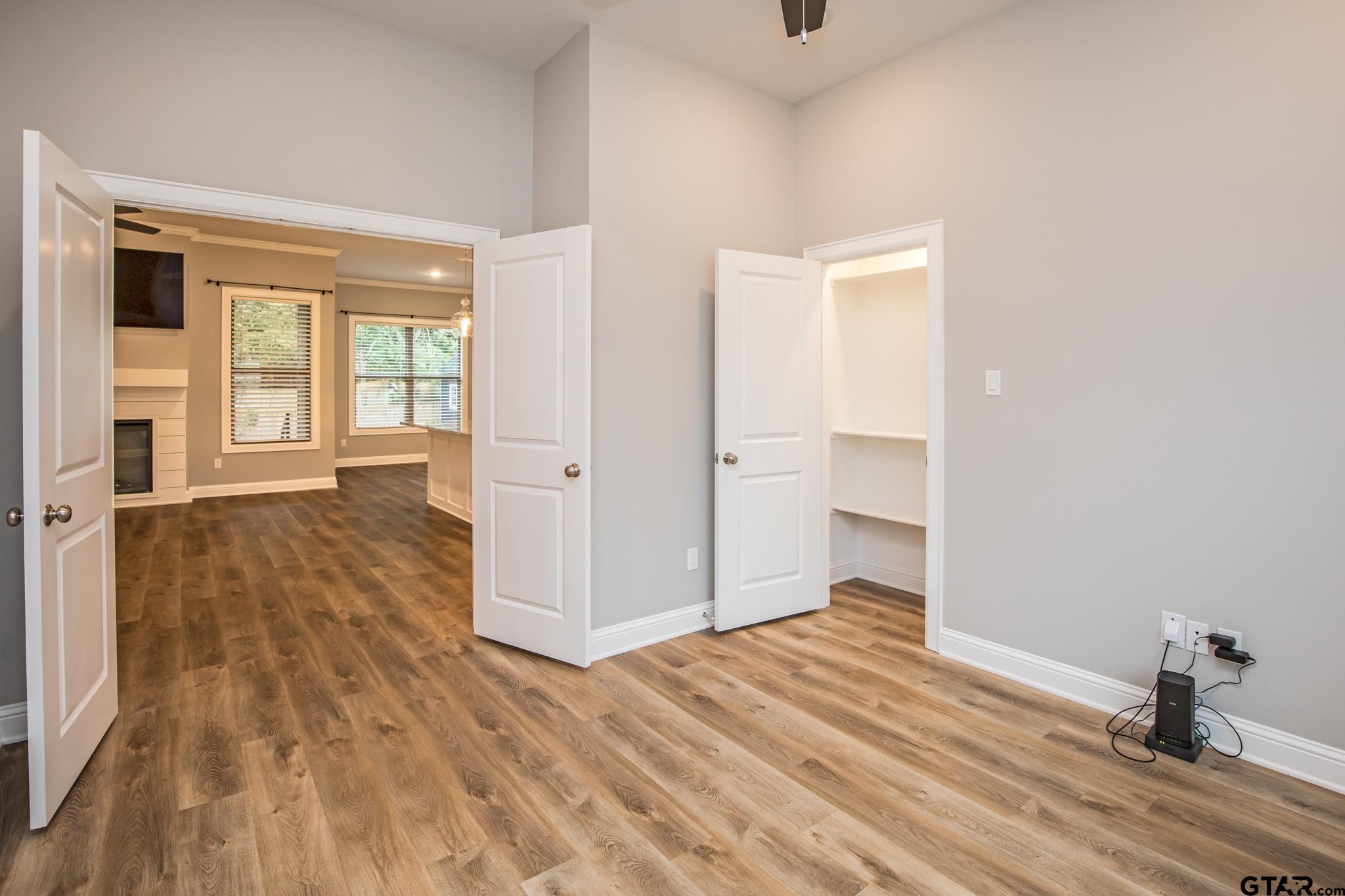 108 Amanda Ave