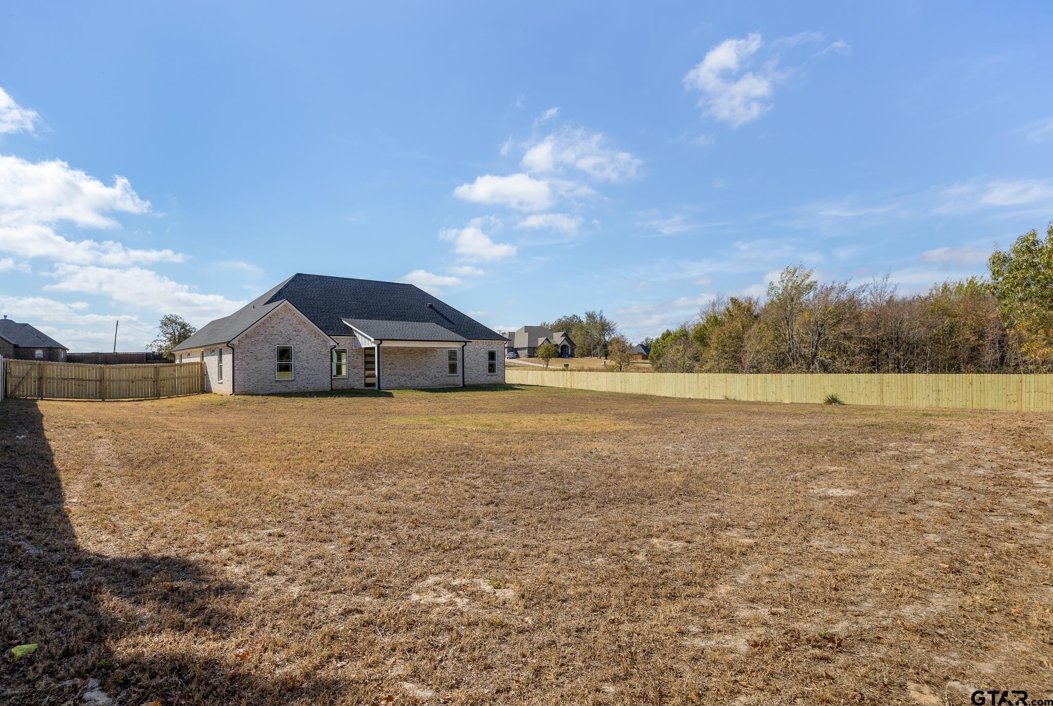 19383 Ridge Point Cir