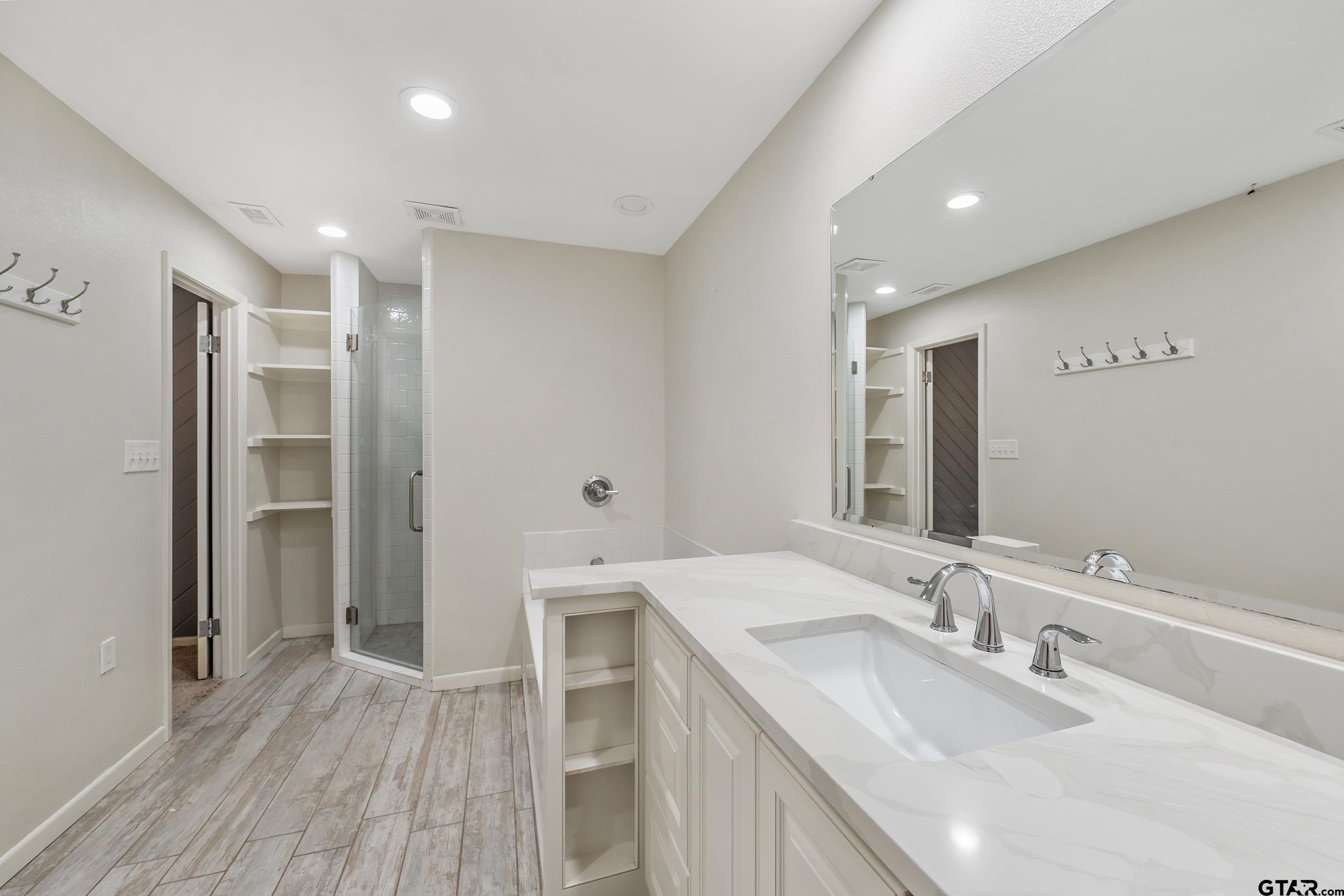 17823 County Road 132