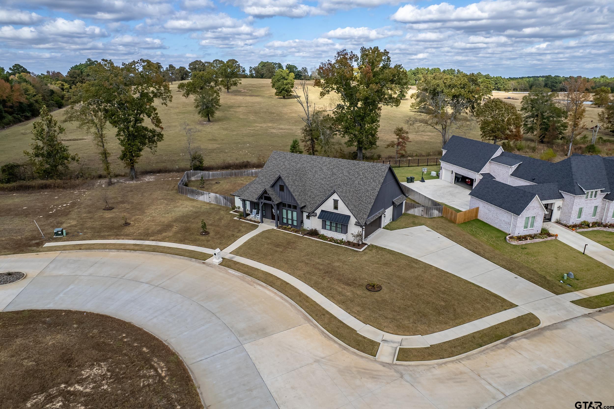 12213 Harlon