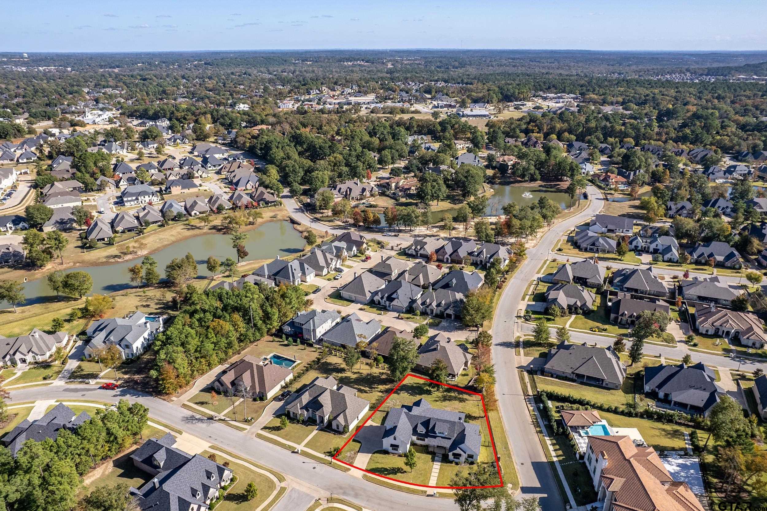 7580 Northlake Drive