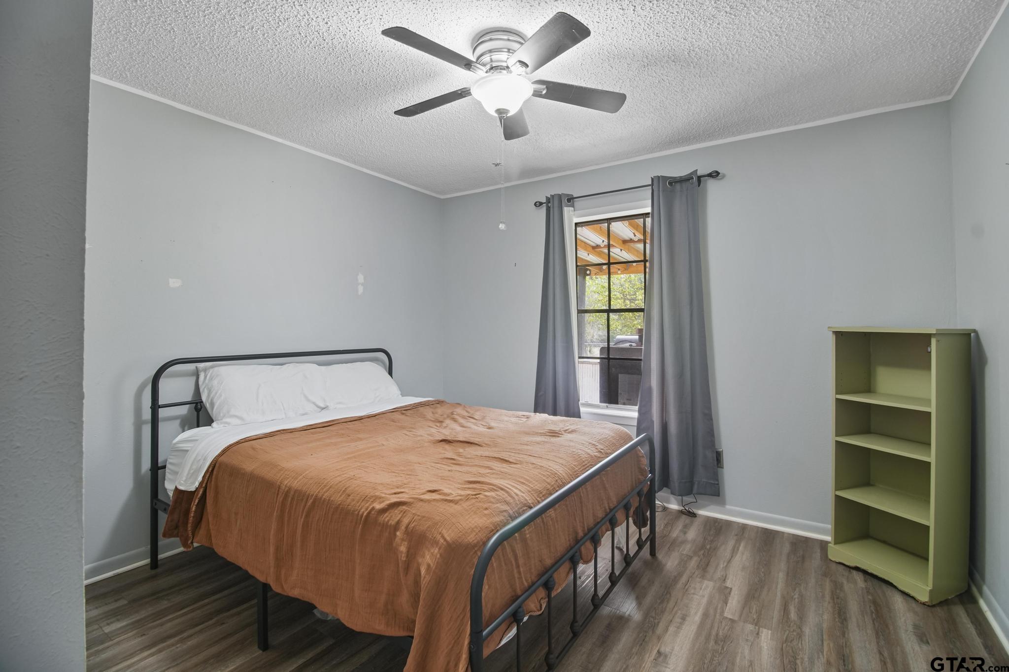 220 An County Road 3732