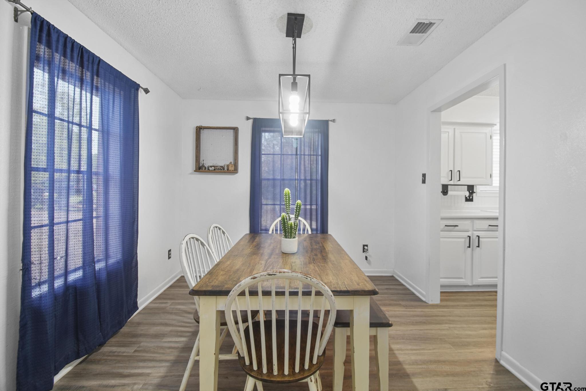 220 An County Road 3732