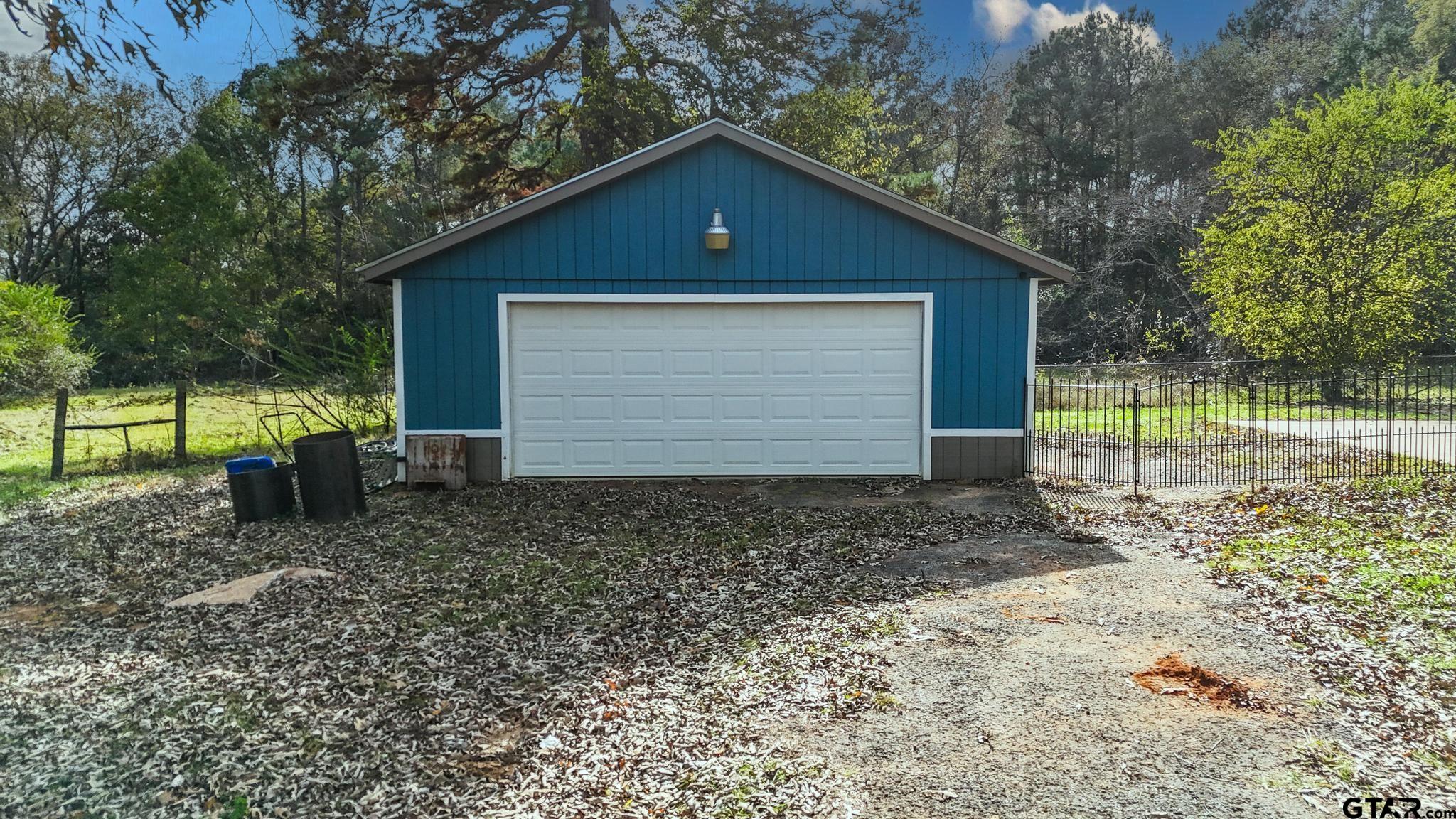 220 An County Road 3732