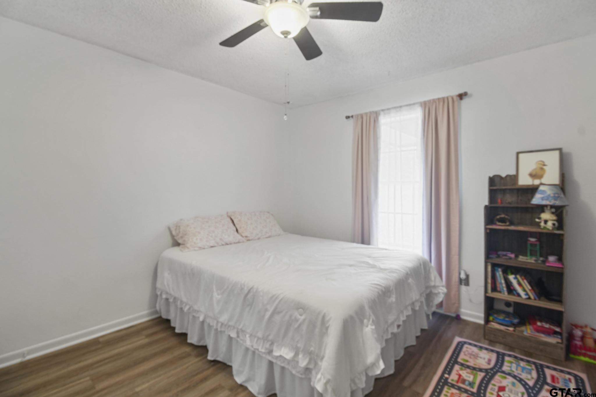 220 An County Road 3732