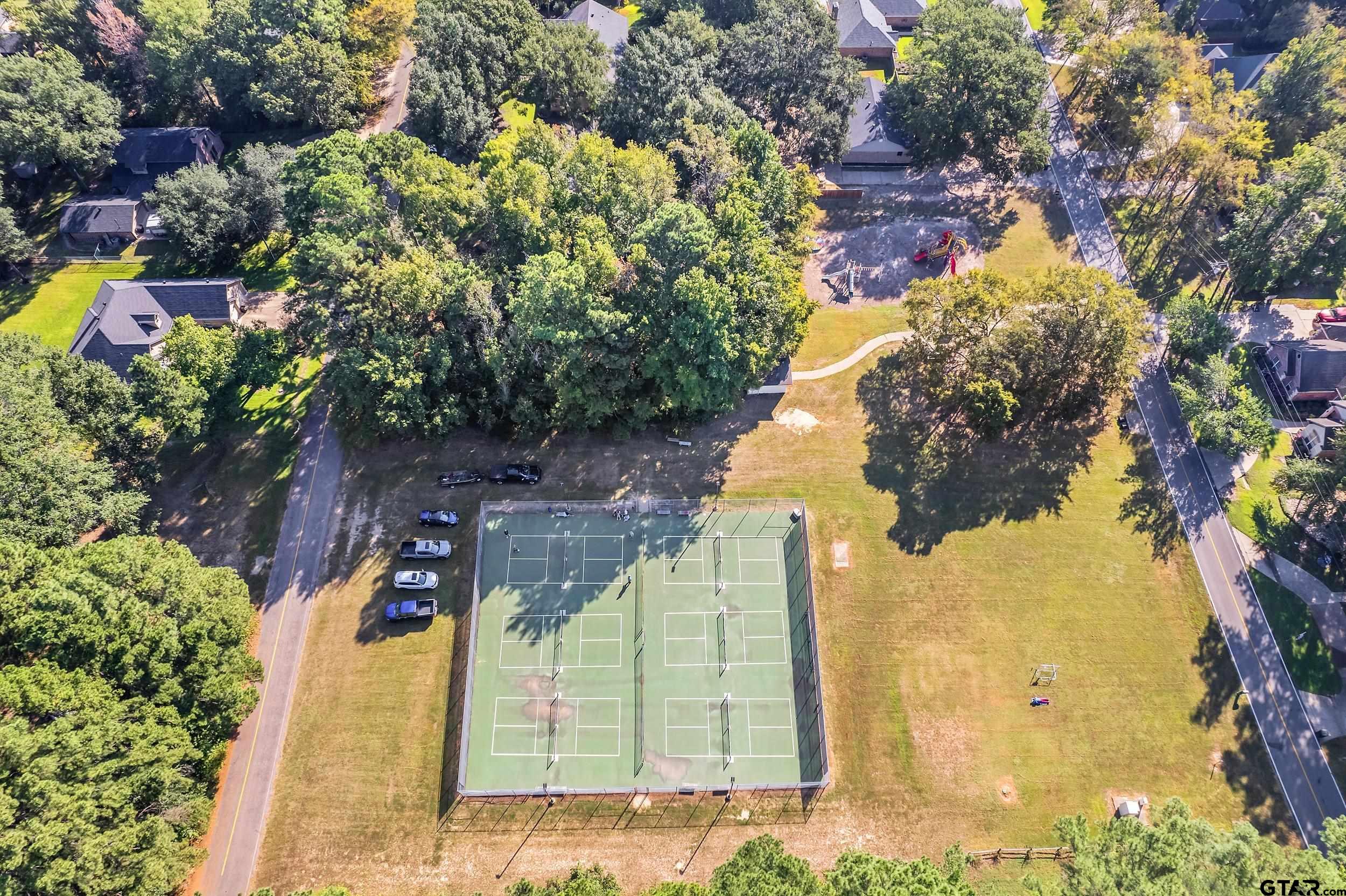 425 Hideaway Central Ln