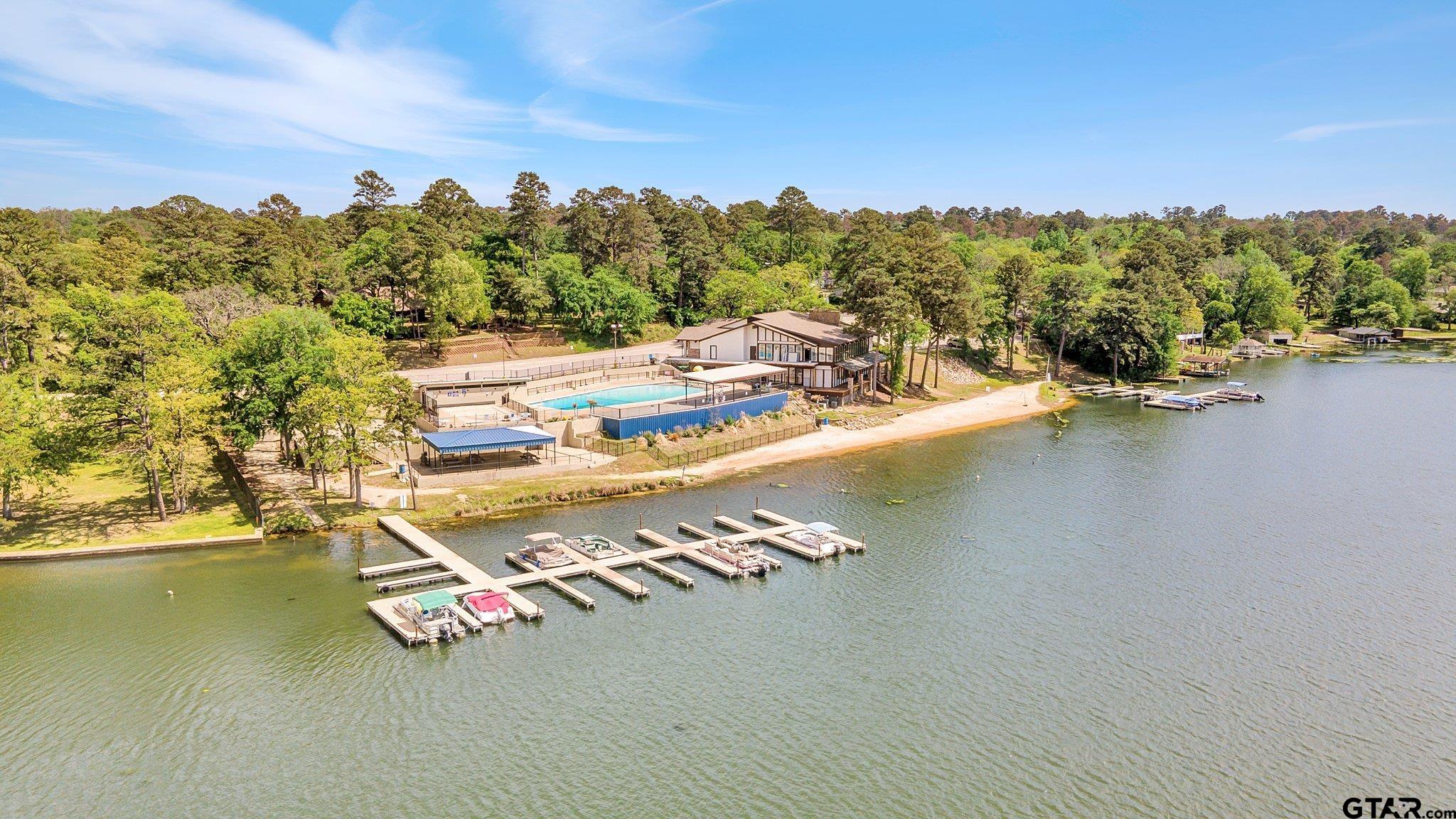 425 Hideaway Central Ln