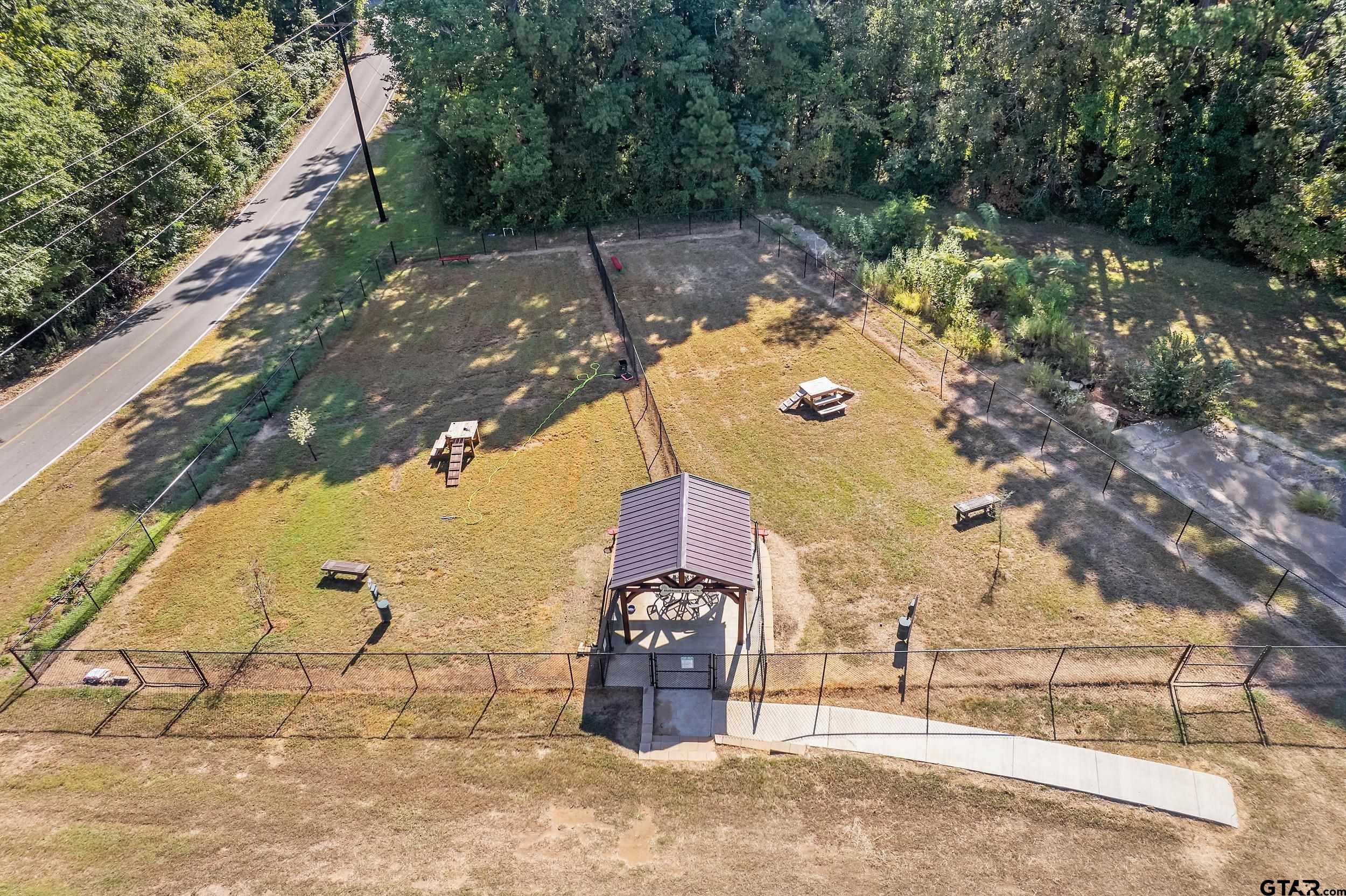 425 Hideaway Central Ln