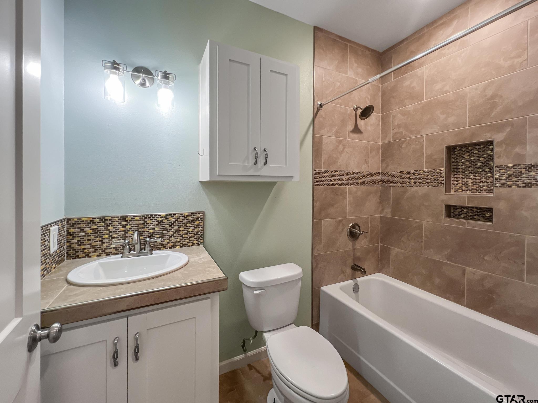 11510 Kitty Hawk