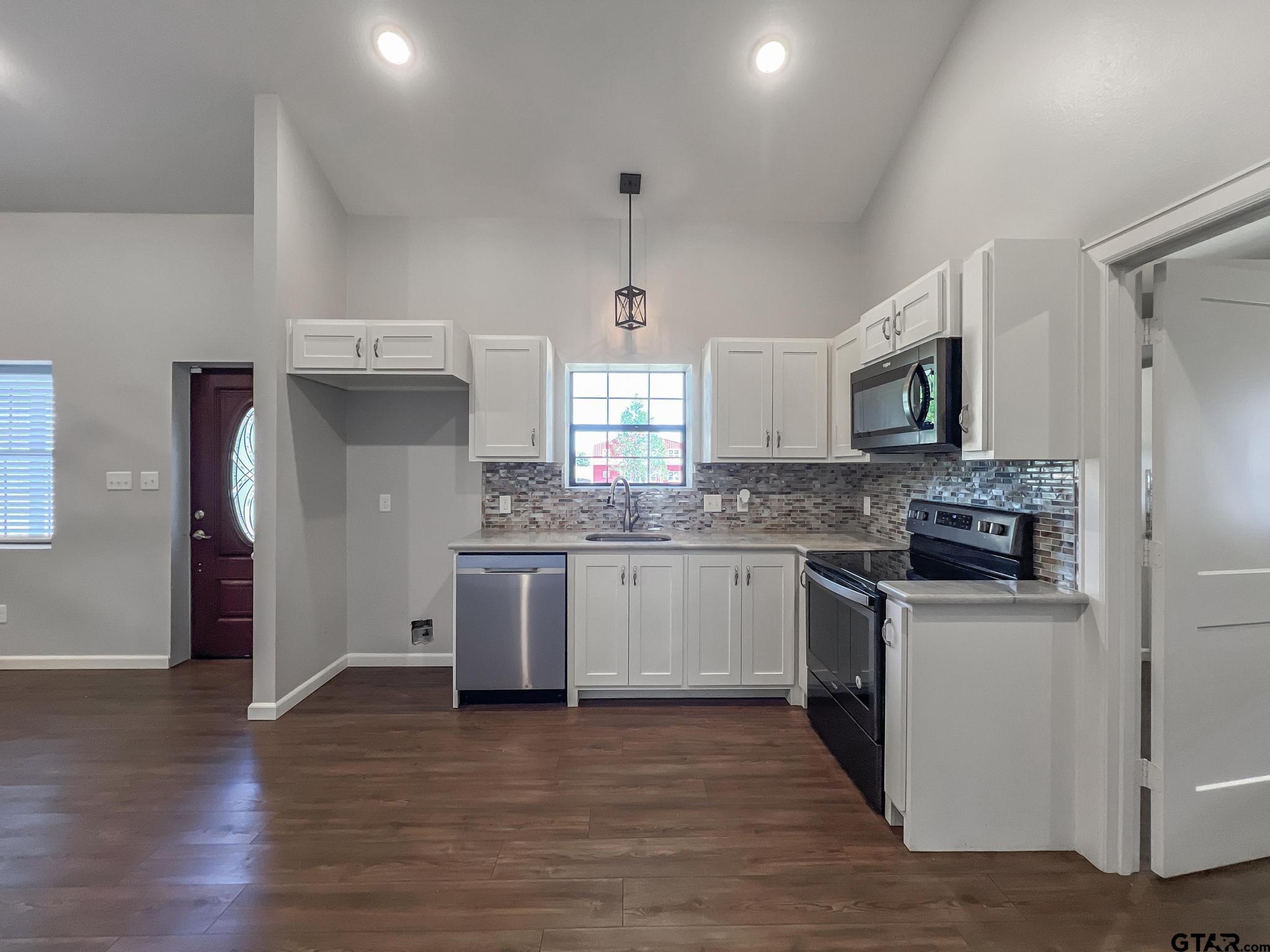 11510 Kitty Hawk