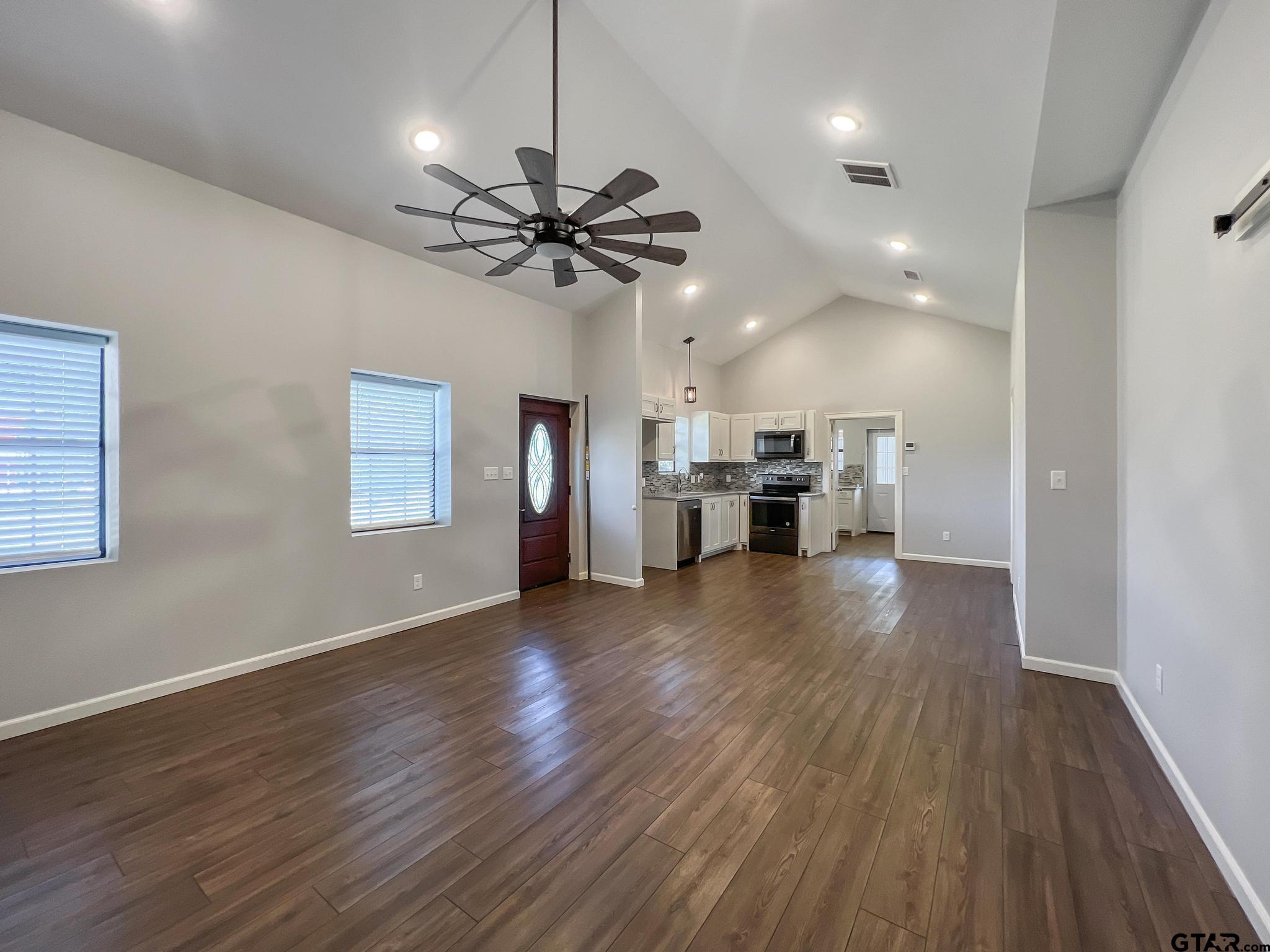 11510 Kitty Hawk