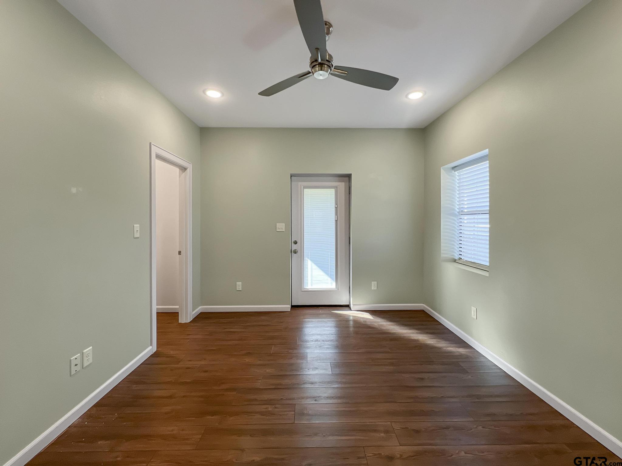 11510 Kitty Hawk