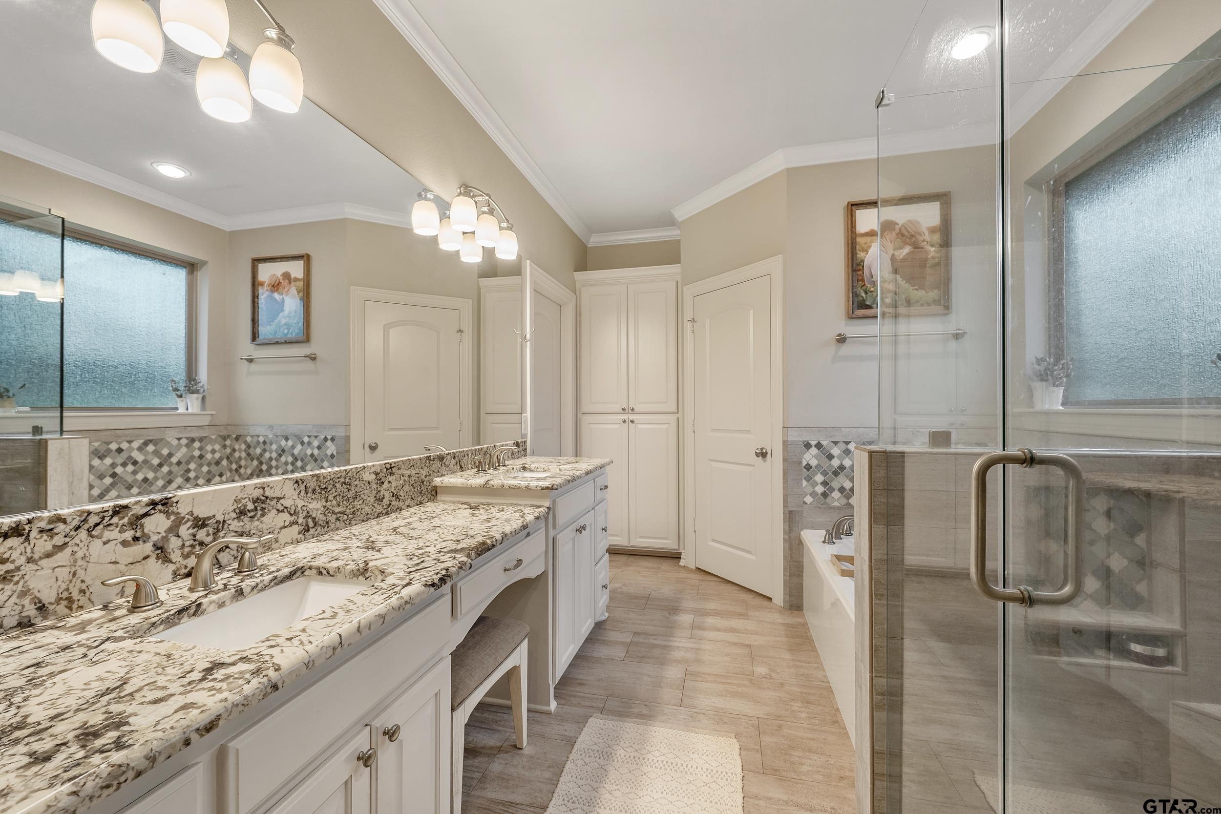 202 Sunnys Halo Blvd