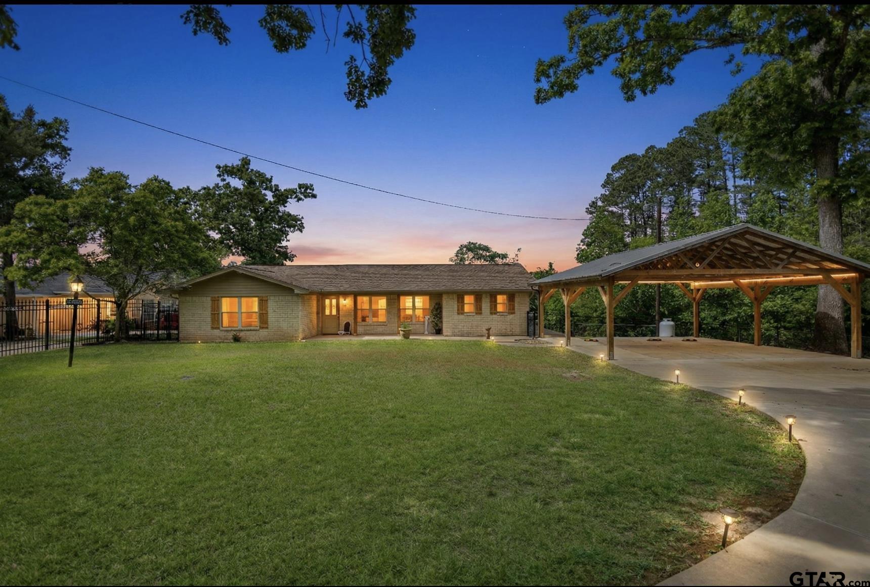 20480 Clearwater Circle