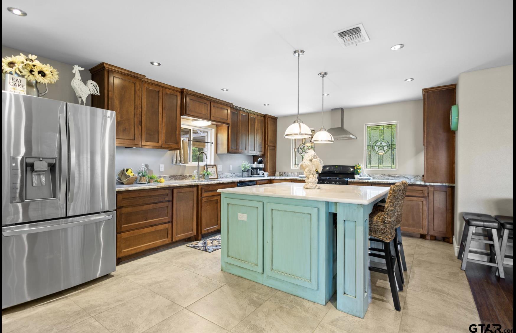 20480 Clearwater Circle