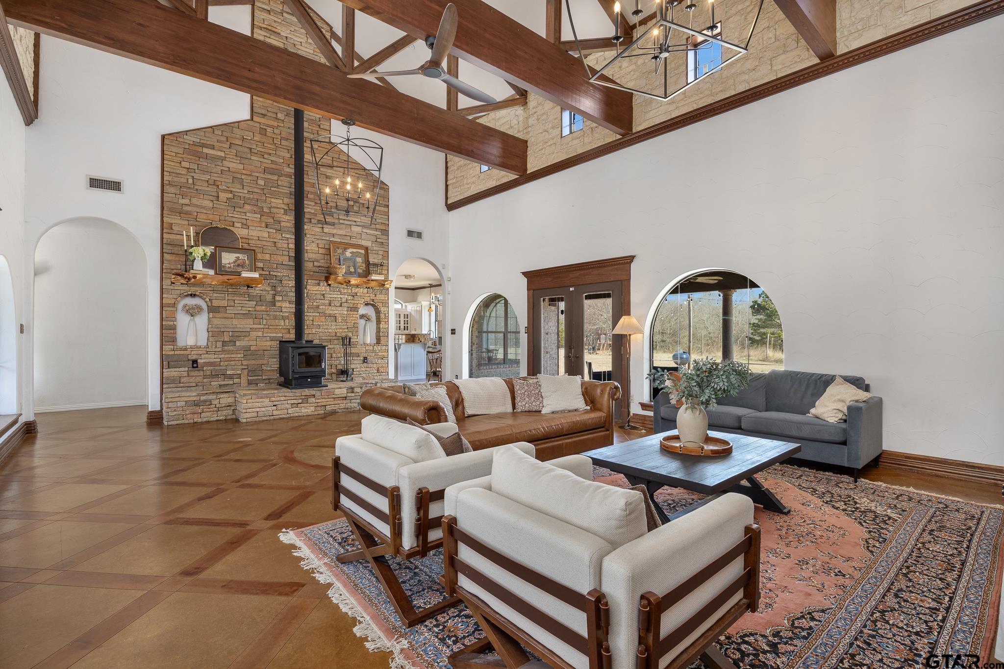 19275 County Road 3411