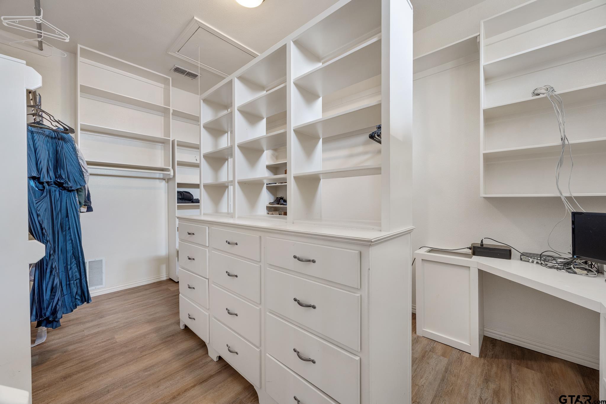 19275 County Road 3411