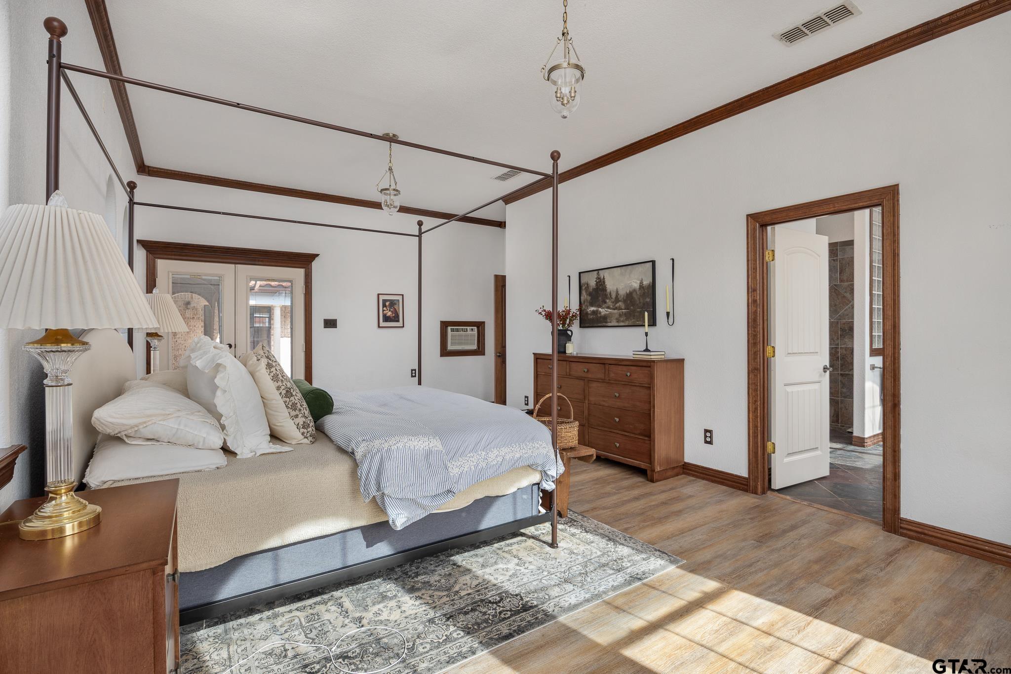 19275 County Road 3411