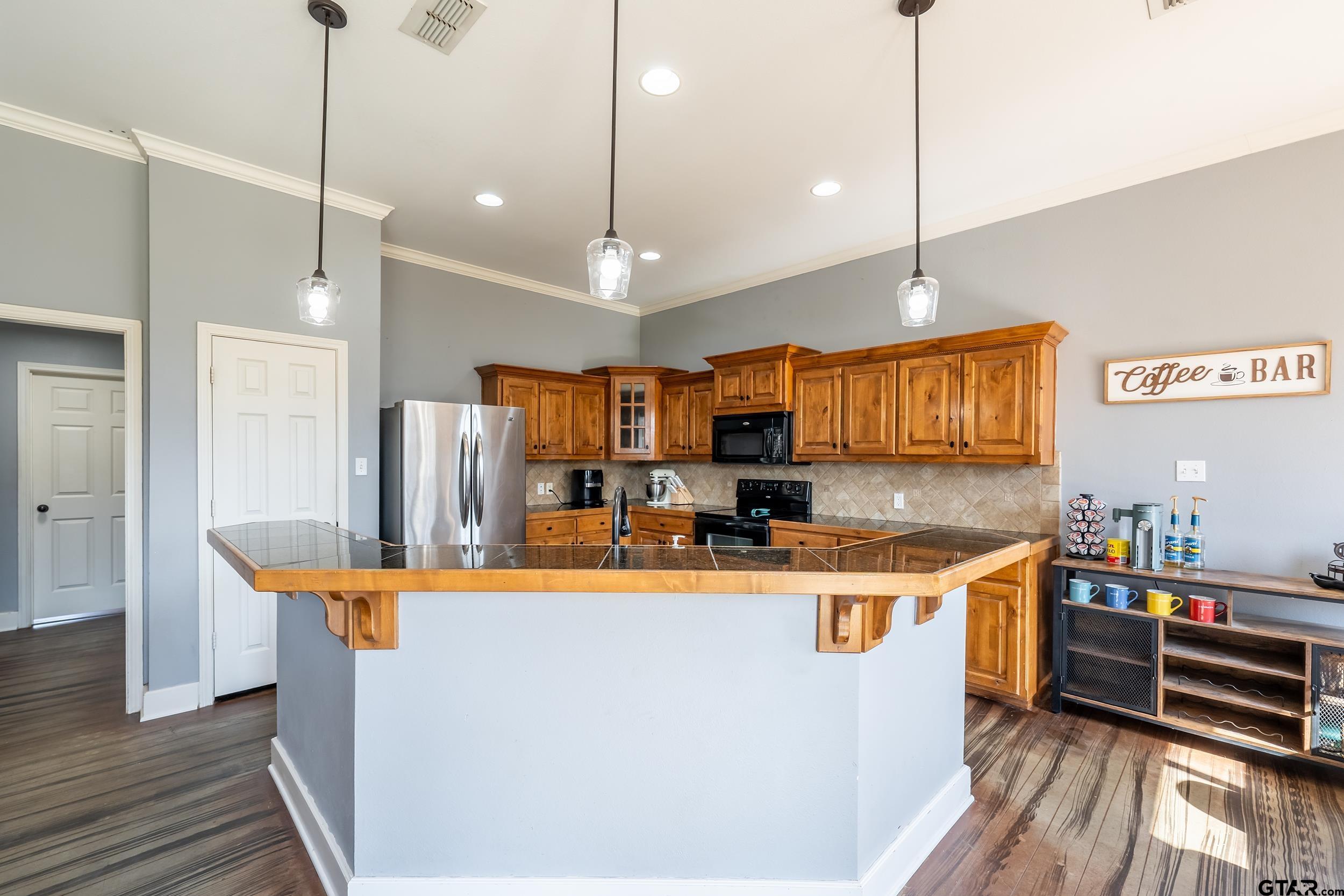 19541 Running West Dr