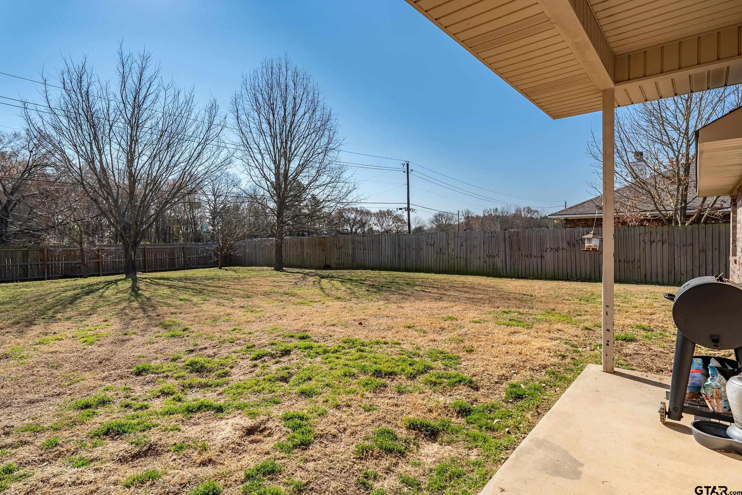 19541 Running West Dr