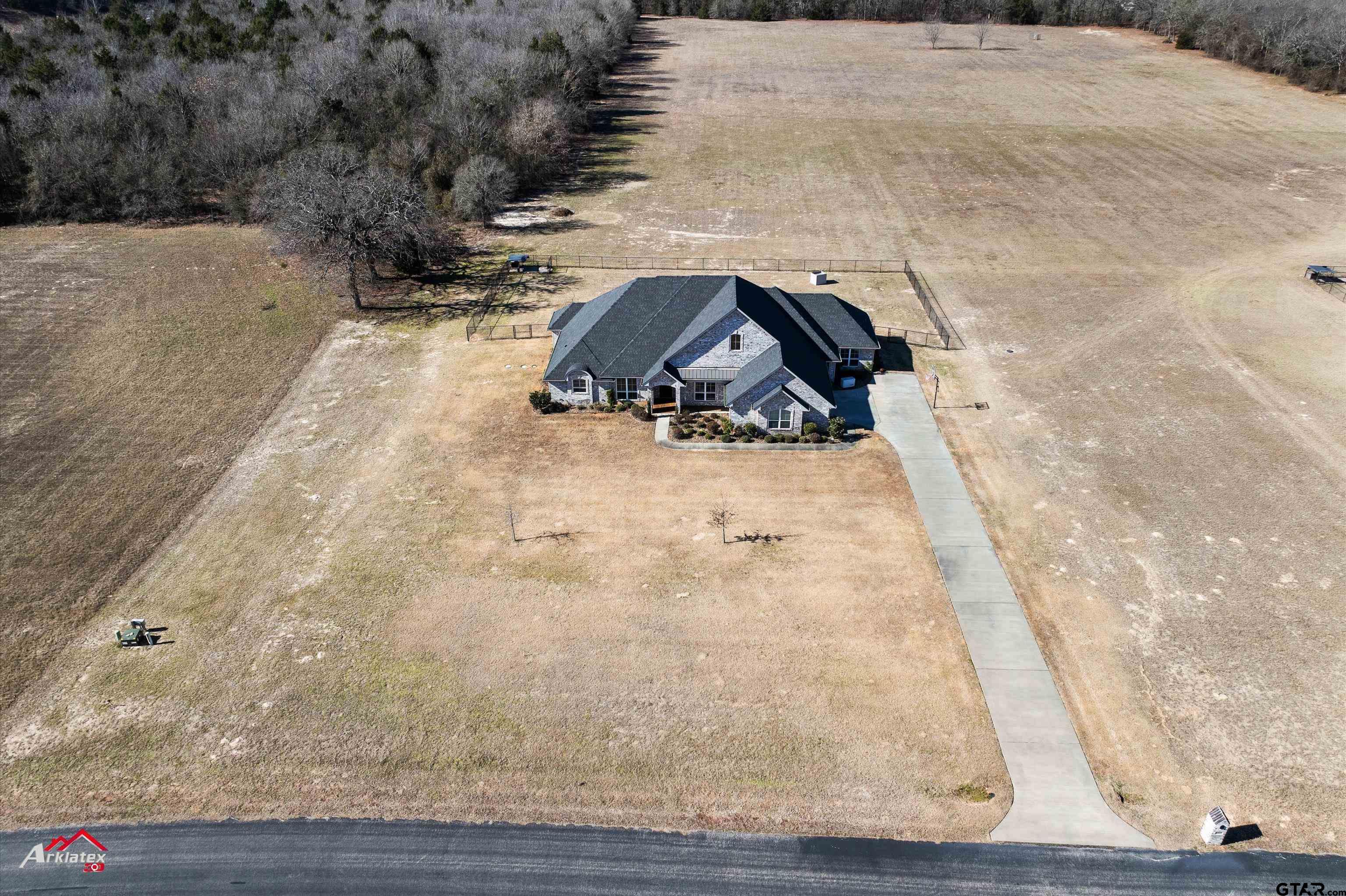 15631 Stallion Lake Blvd