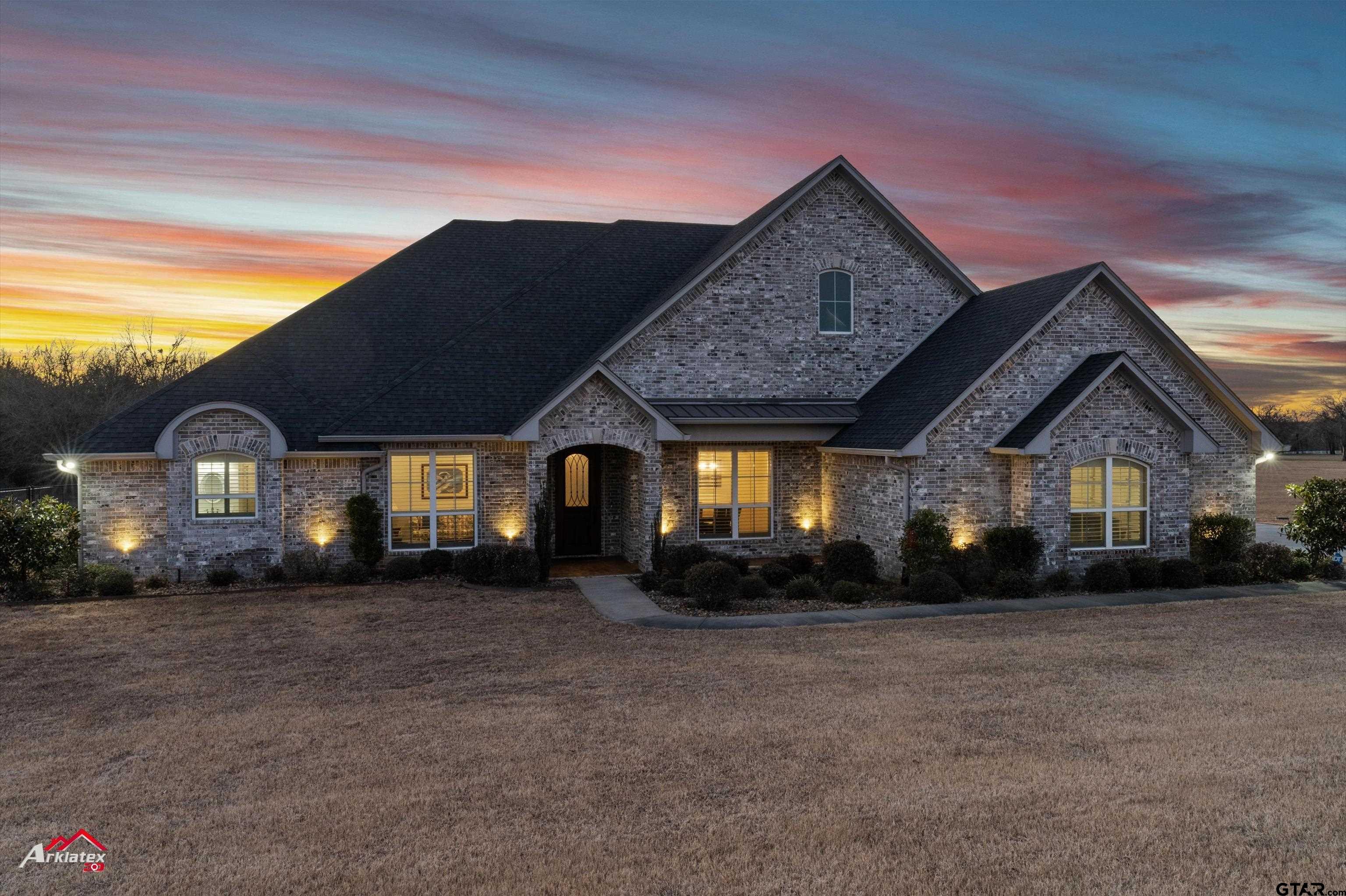 15631 Stallion Lake Blvd