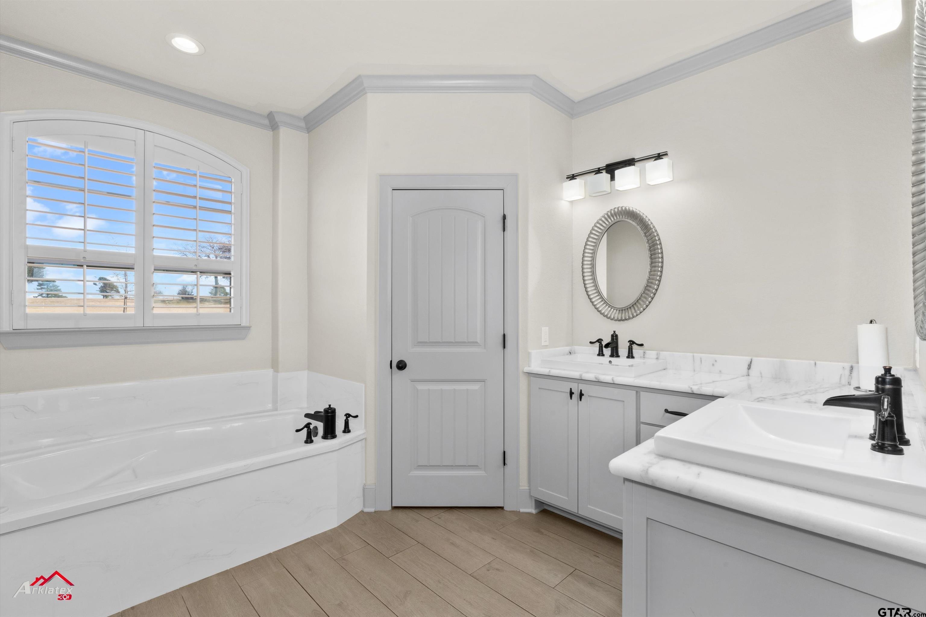 15631 Stallion Lake Blvd