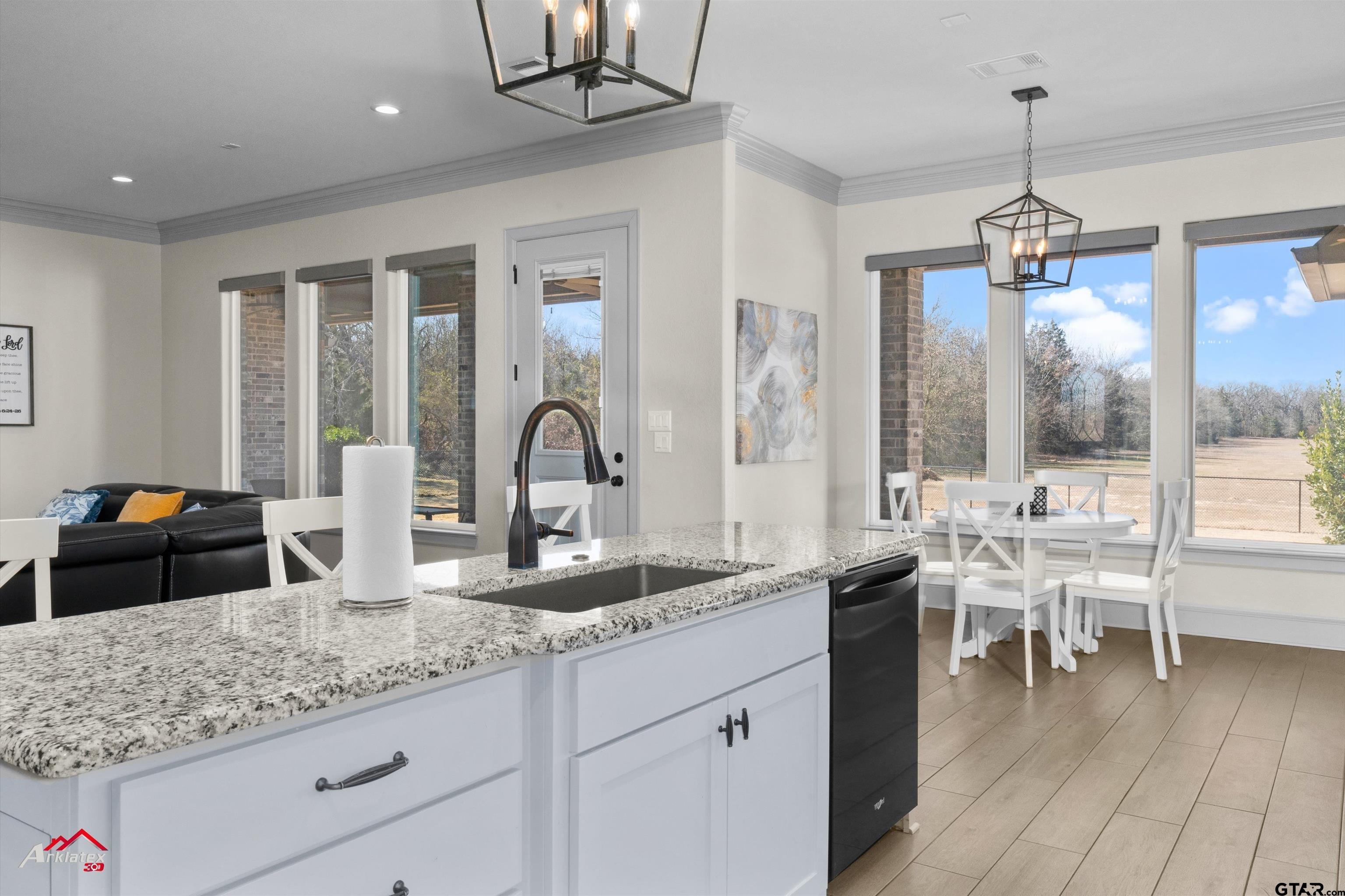 15631 Stallion Lake Blvd