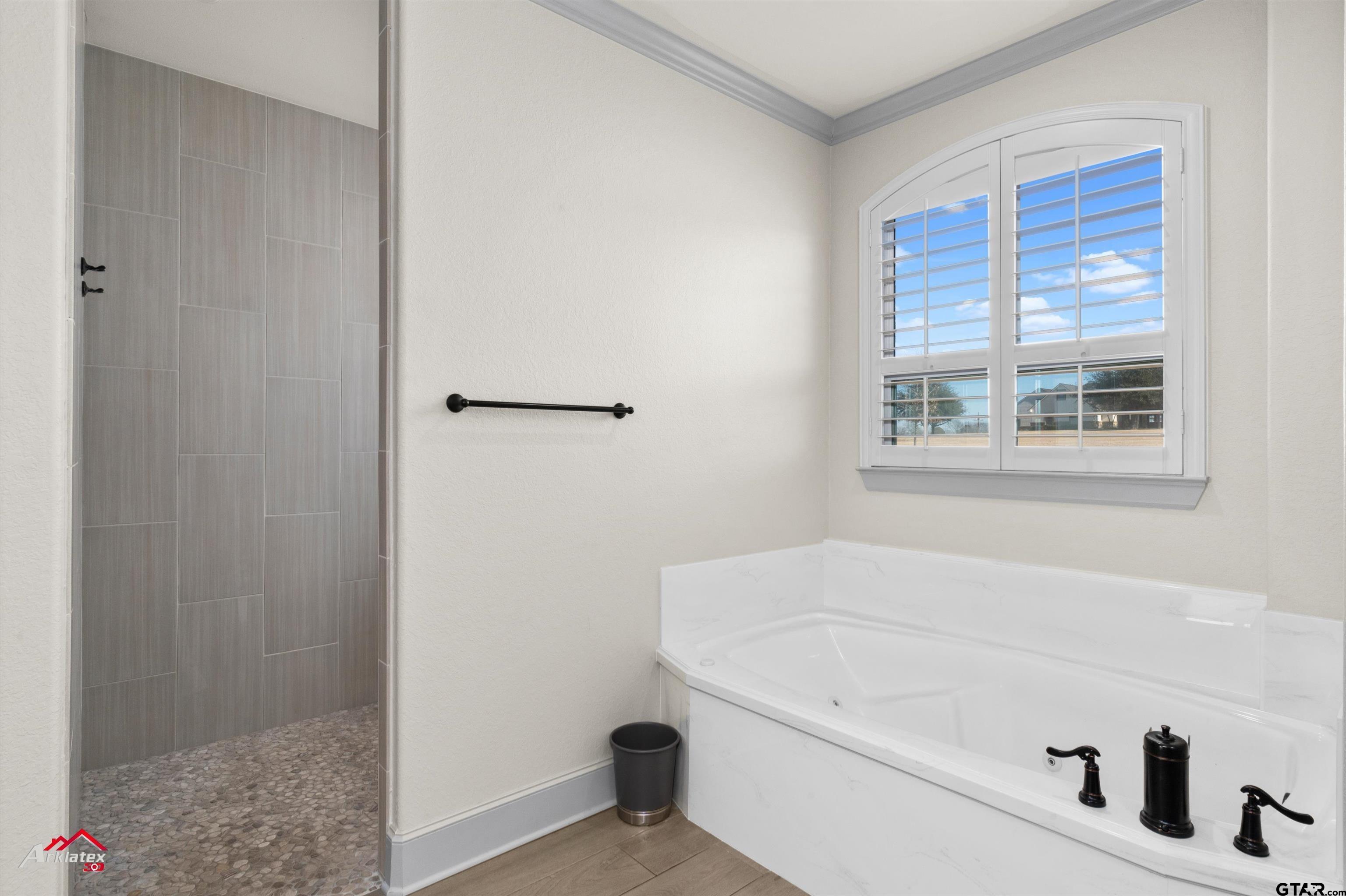 15631 Stallion Lake Blvd